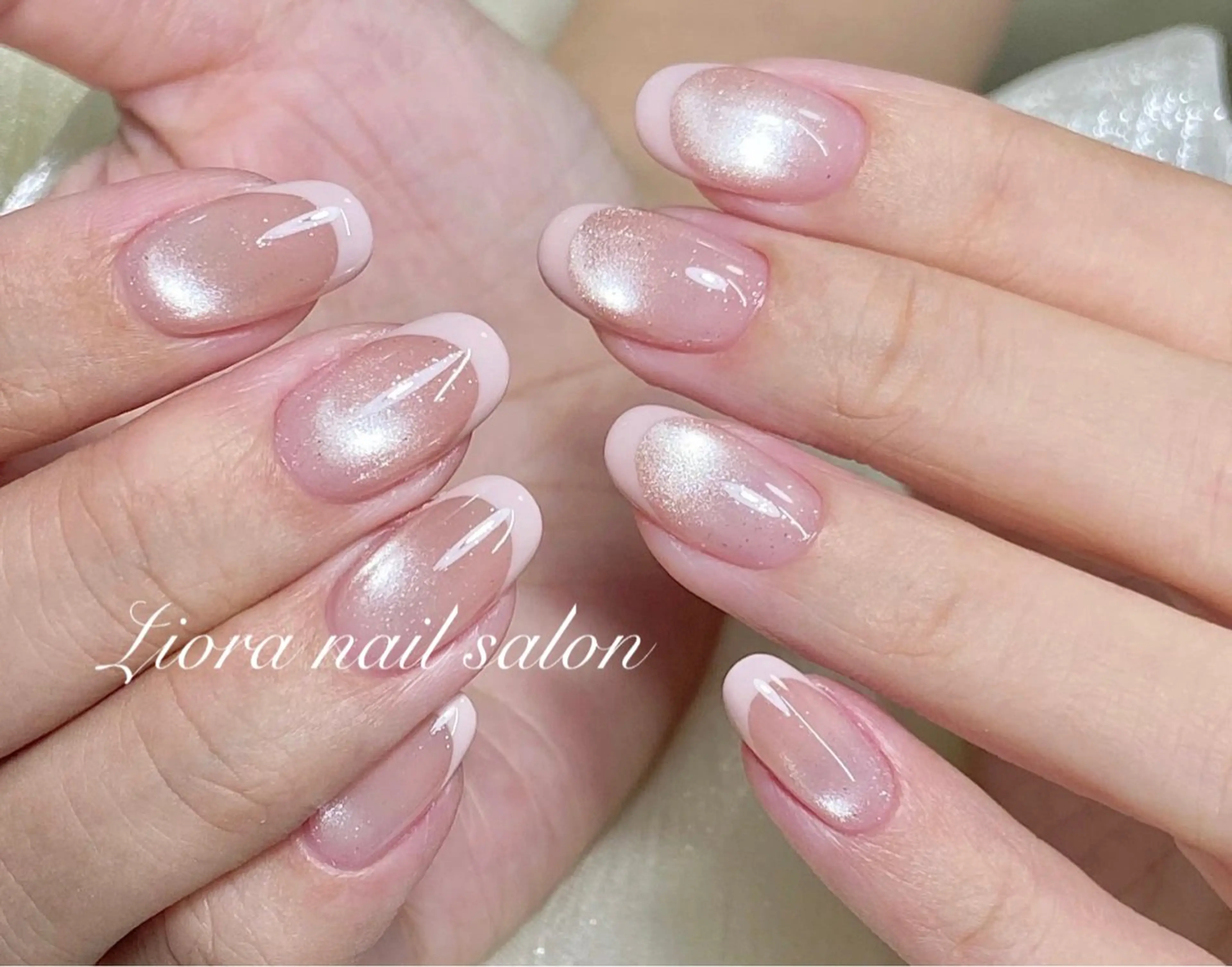 ネイル フレンチネイル ジェルネイル ガーリー グラデーション キラキラネイル ハンドネイル Liora nail 1のネイルデザイン