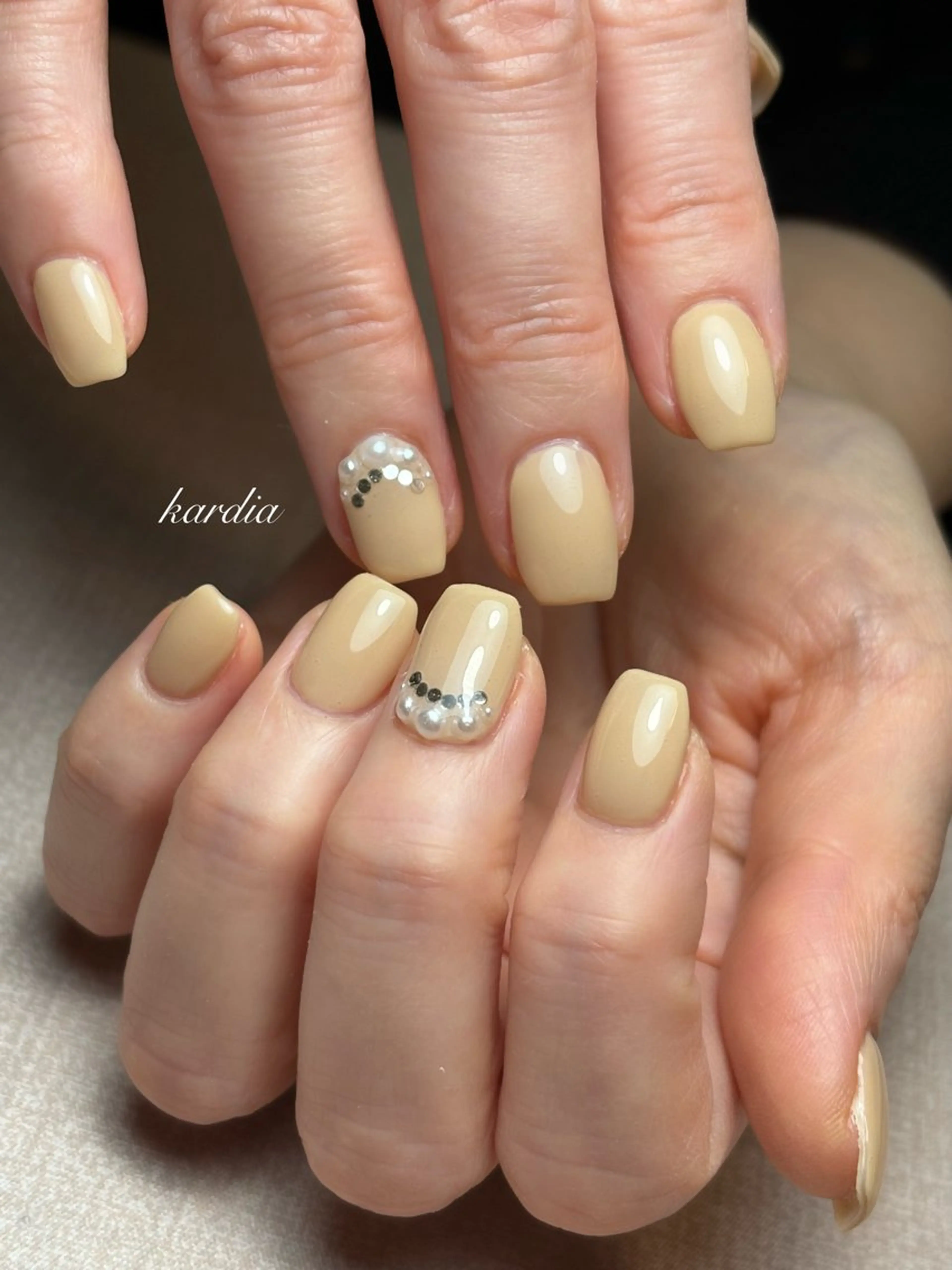 ネイル ハンドネイル καρδιά -ｶﾙﾃﾞｨｱ-のネイルデザイン