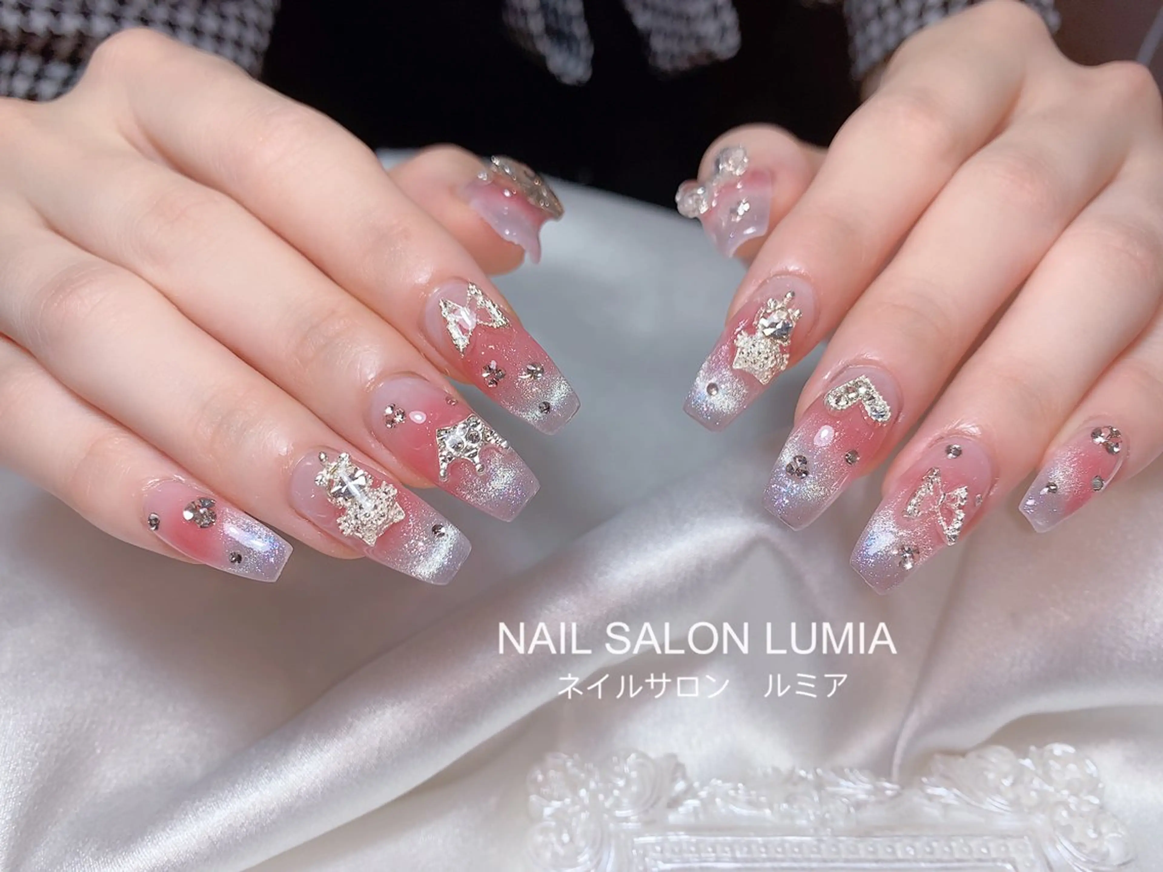 ネイル ハンドネイル ネイルサロン ルミア Lumia 店長のネイルデザイン