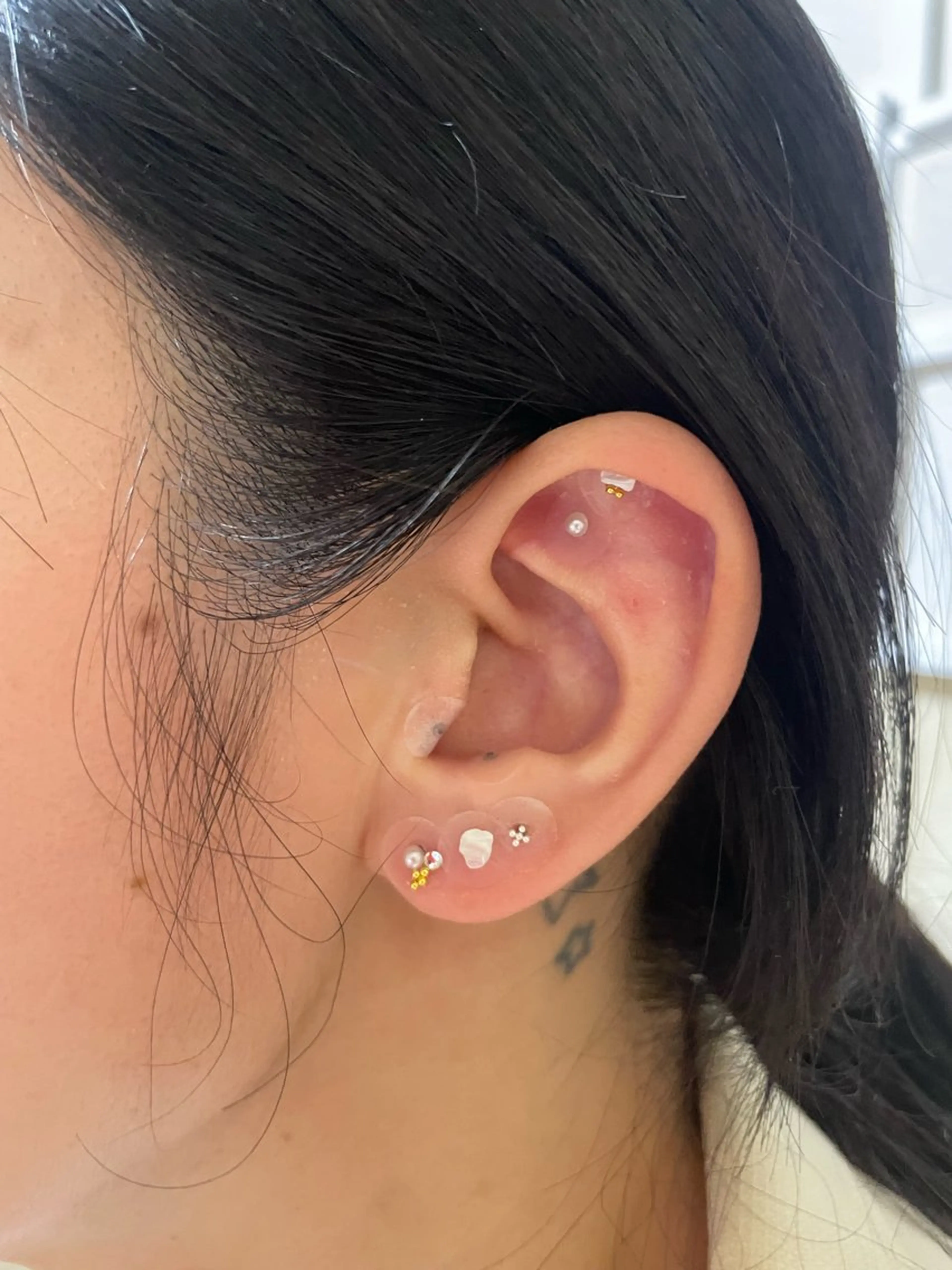 ルナ ジュメル所属・岡田 綾乃の眉毛・アイブロウイメージ