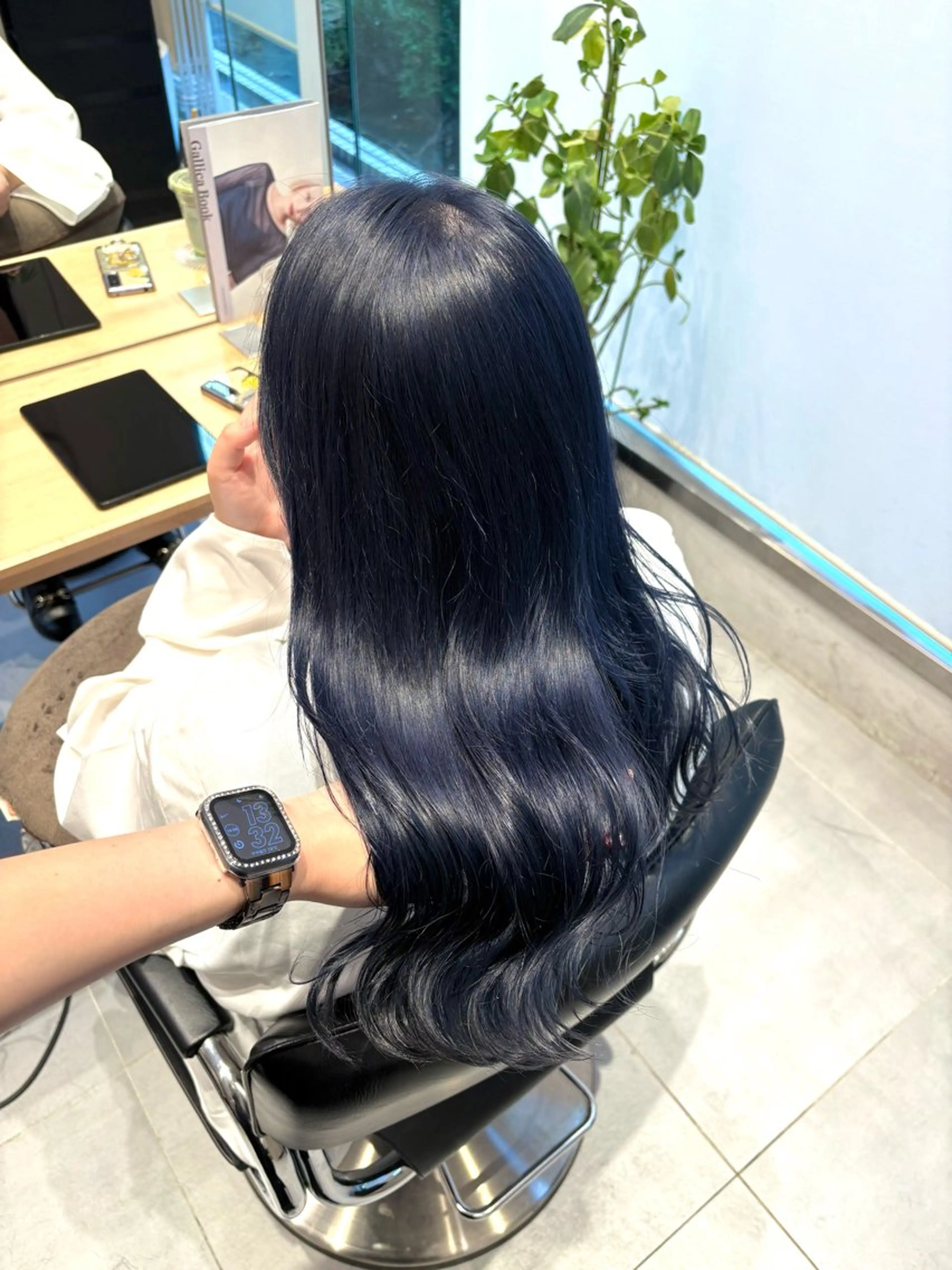 ロング カラー ヘアカラー トリートメント ヘアセット 風香🪼レイヤー /透明感カラーのヘアスタイル