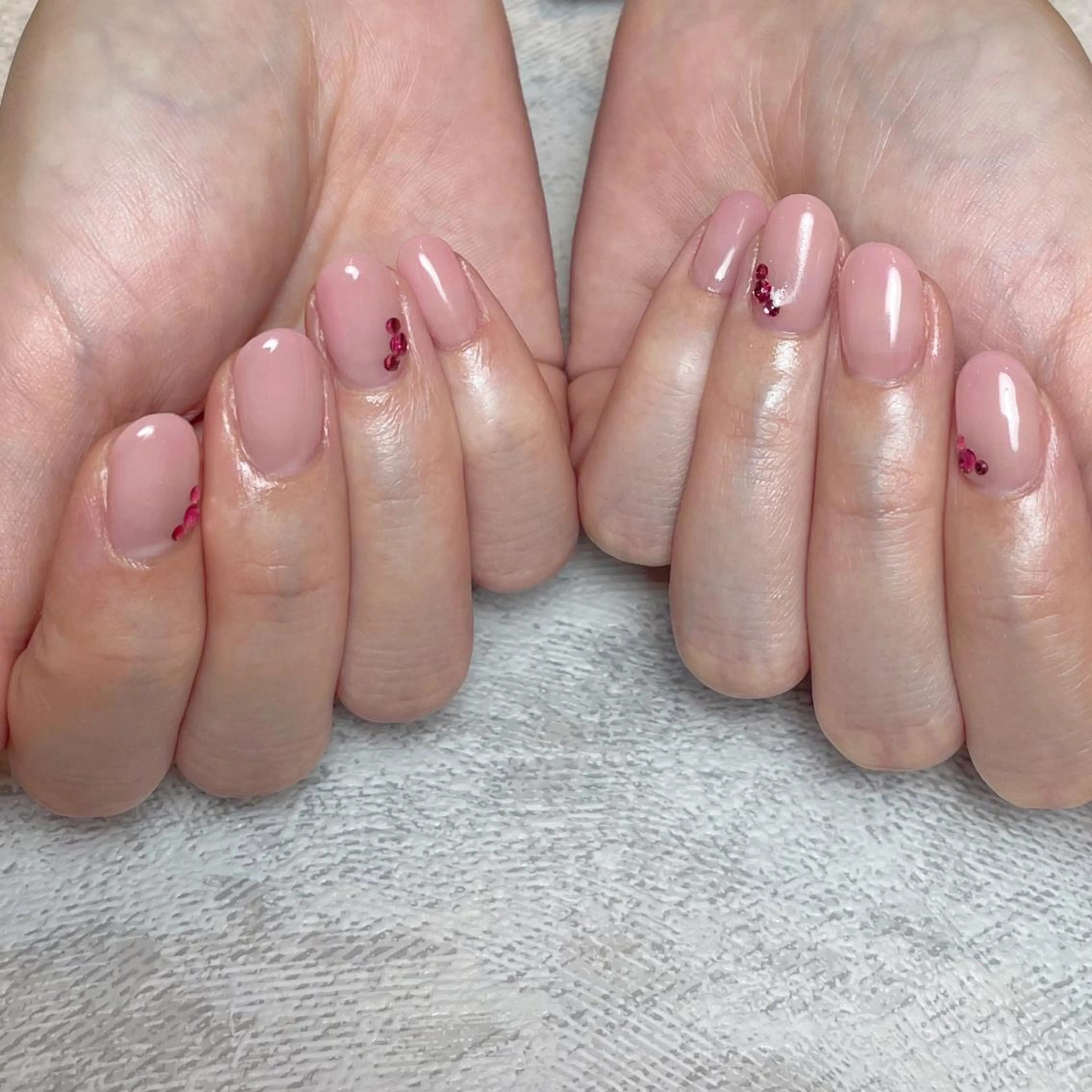 ネイル ハンドネイル nailroom DIASOMNIAのネイルデザイン