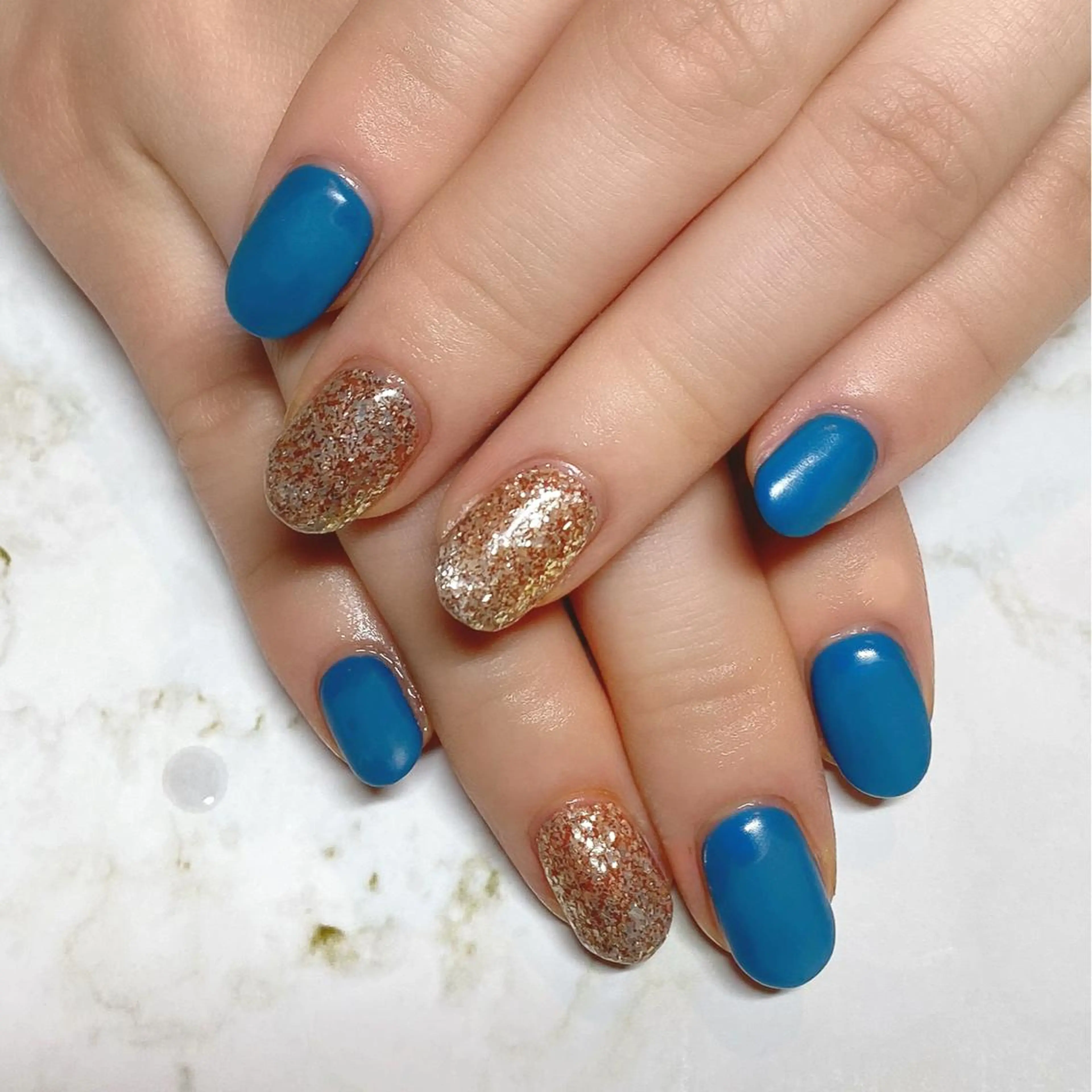 ネイル Mizuliネイル 眉毛メイクのサロンのネイルデザイン