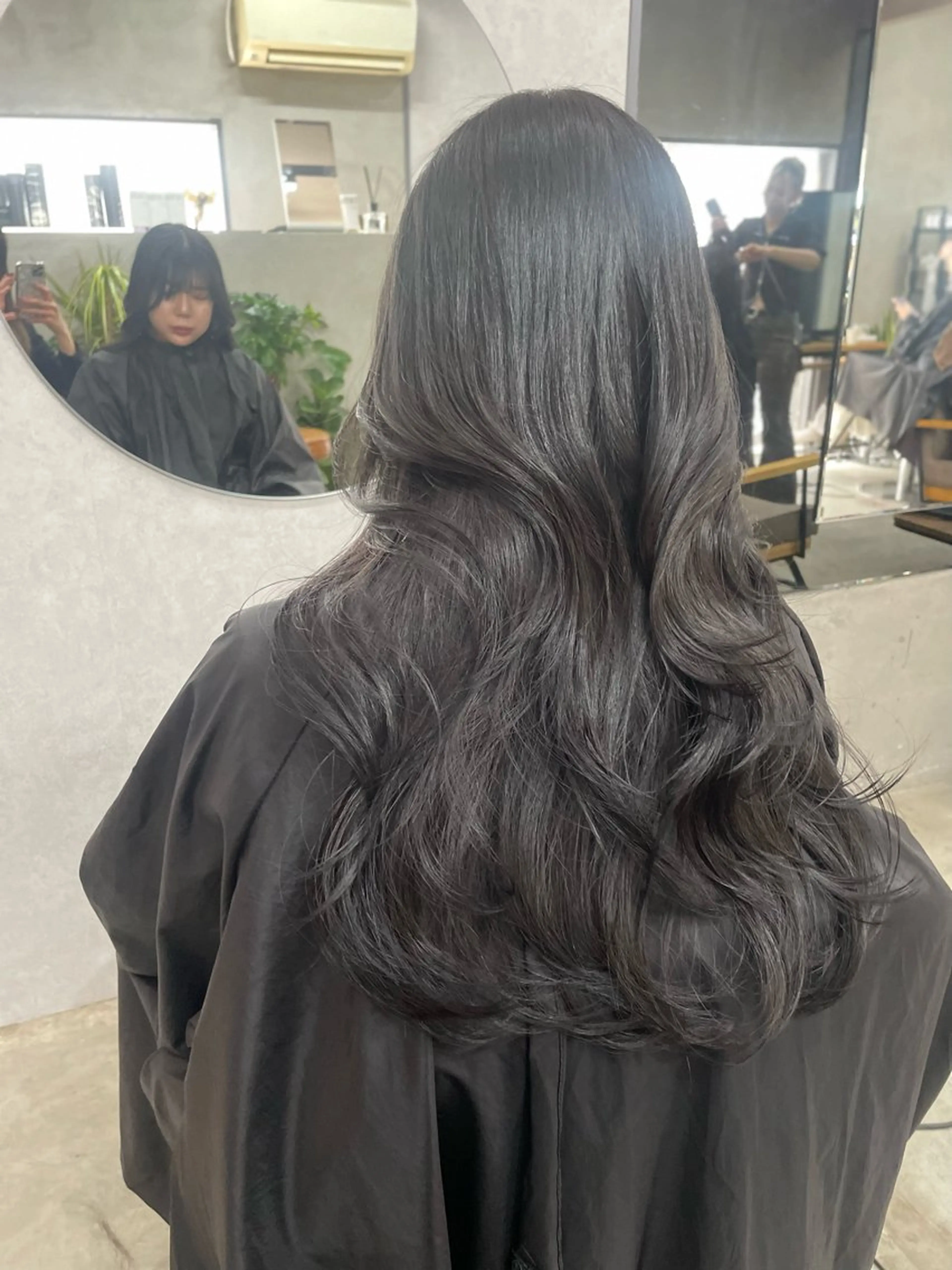 ロング カラー レイヤーカット AIRI layer cut hairのヘアスタイル