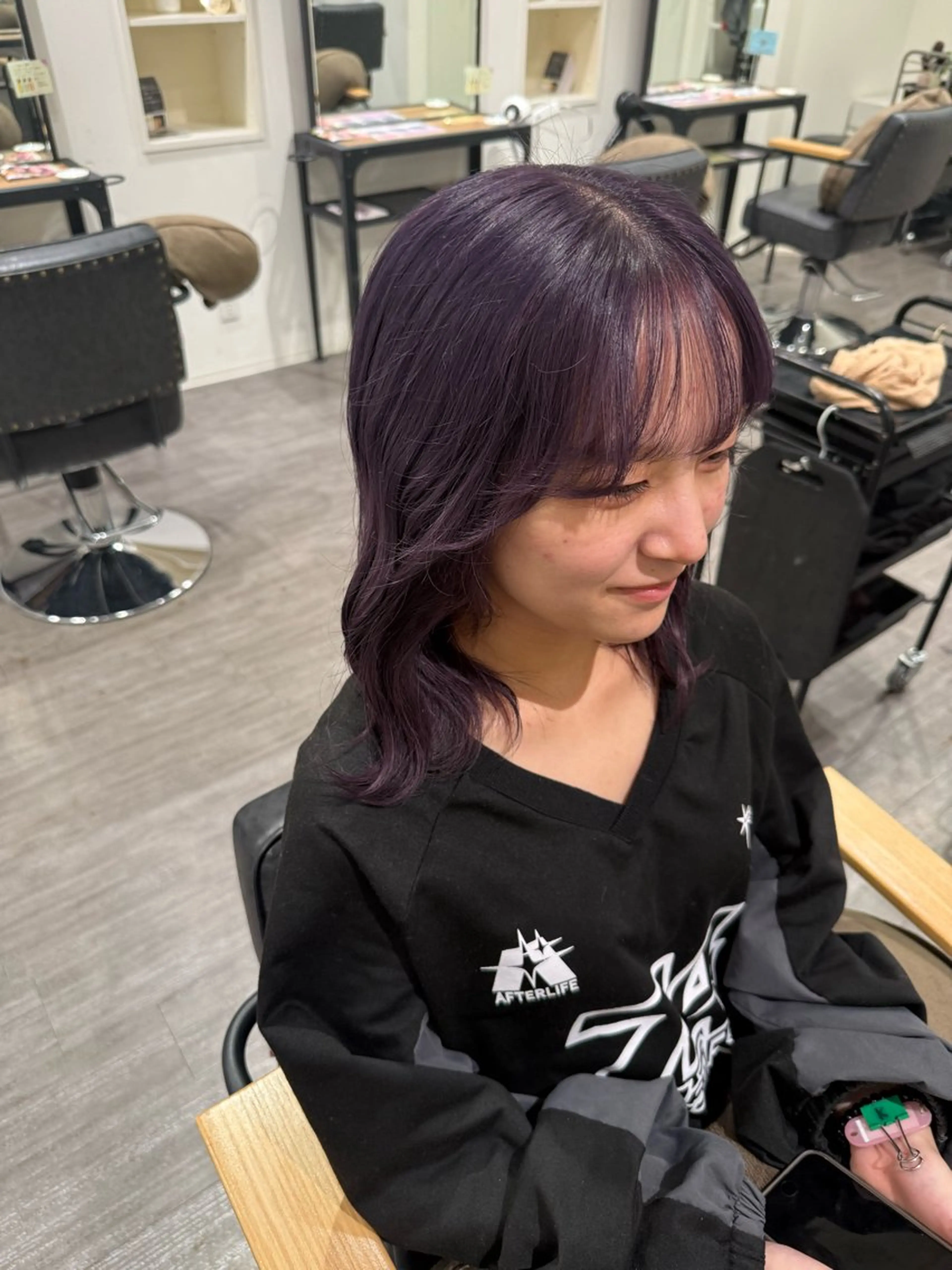 ミディアム カラー ブリーチ ラベンダーカラー ラベンダーグレー カット ヘアカラー トリートメント 艶髪レイヤー上田 紗也🇰🇷💗のヘアスタイル