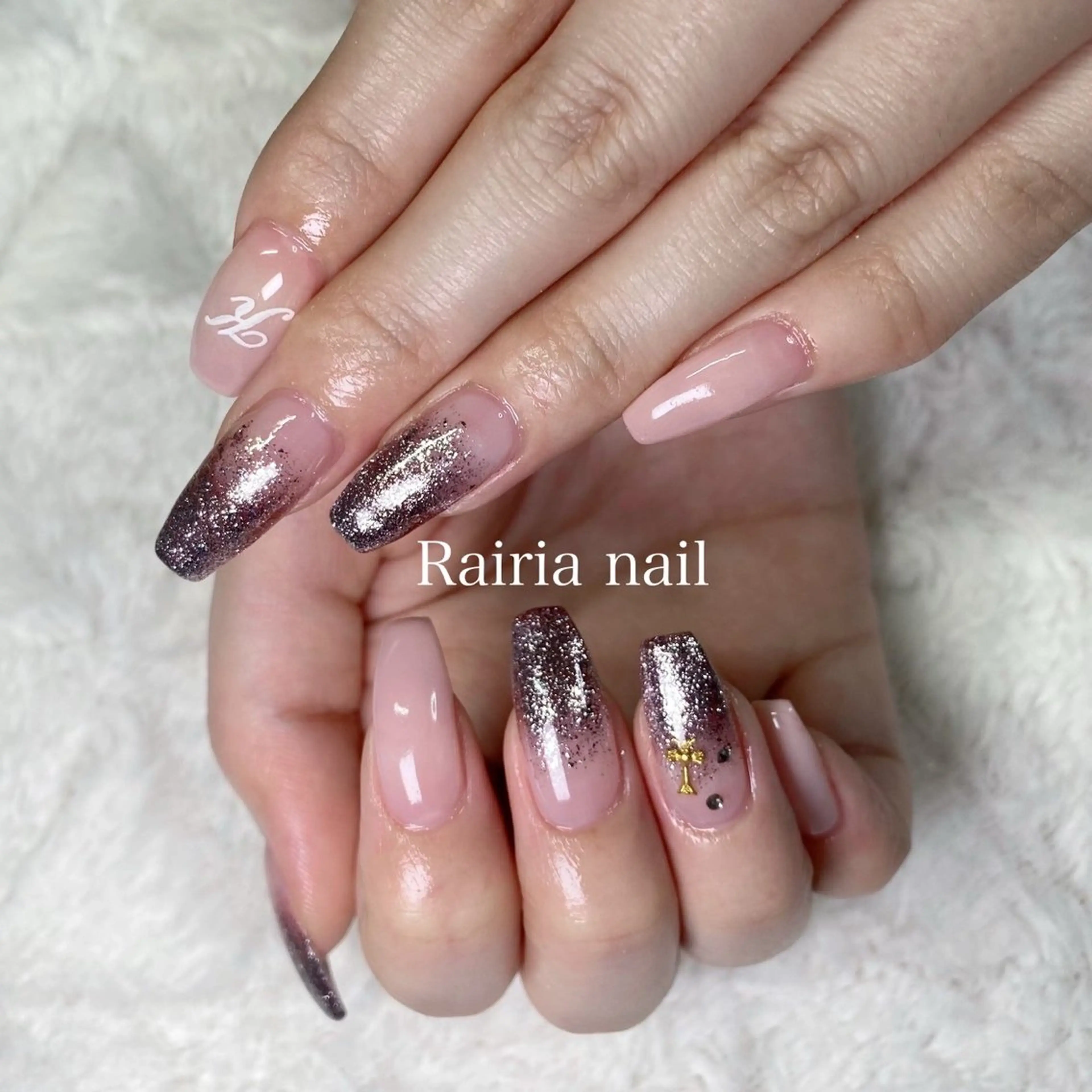 ネイル フットネイル ジェルネイル マグネットネイル オフィスネイル ワンカラーネイル NAILSALON CRISTA所属・🤍CRISTA yui🤍のネイルデザイン
