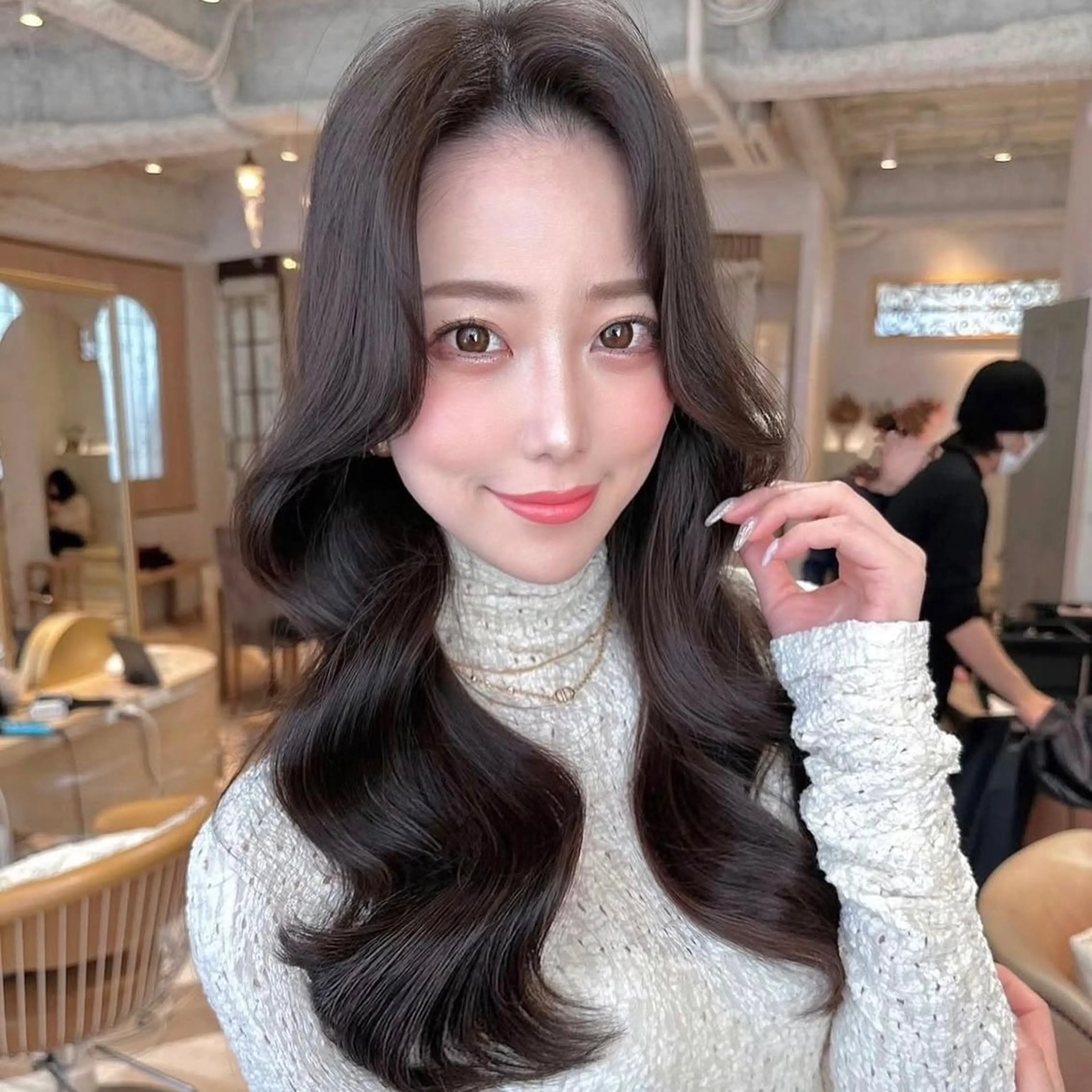 ロング 岡田準希/韓国/透明 感カラー/美髪矯正のヘアスタイル