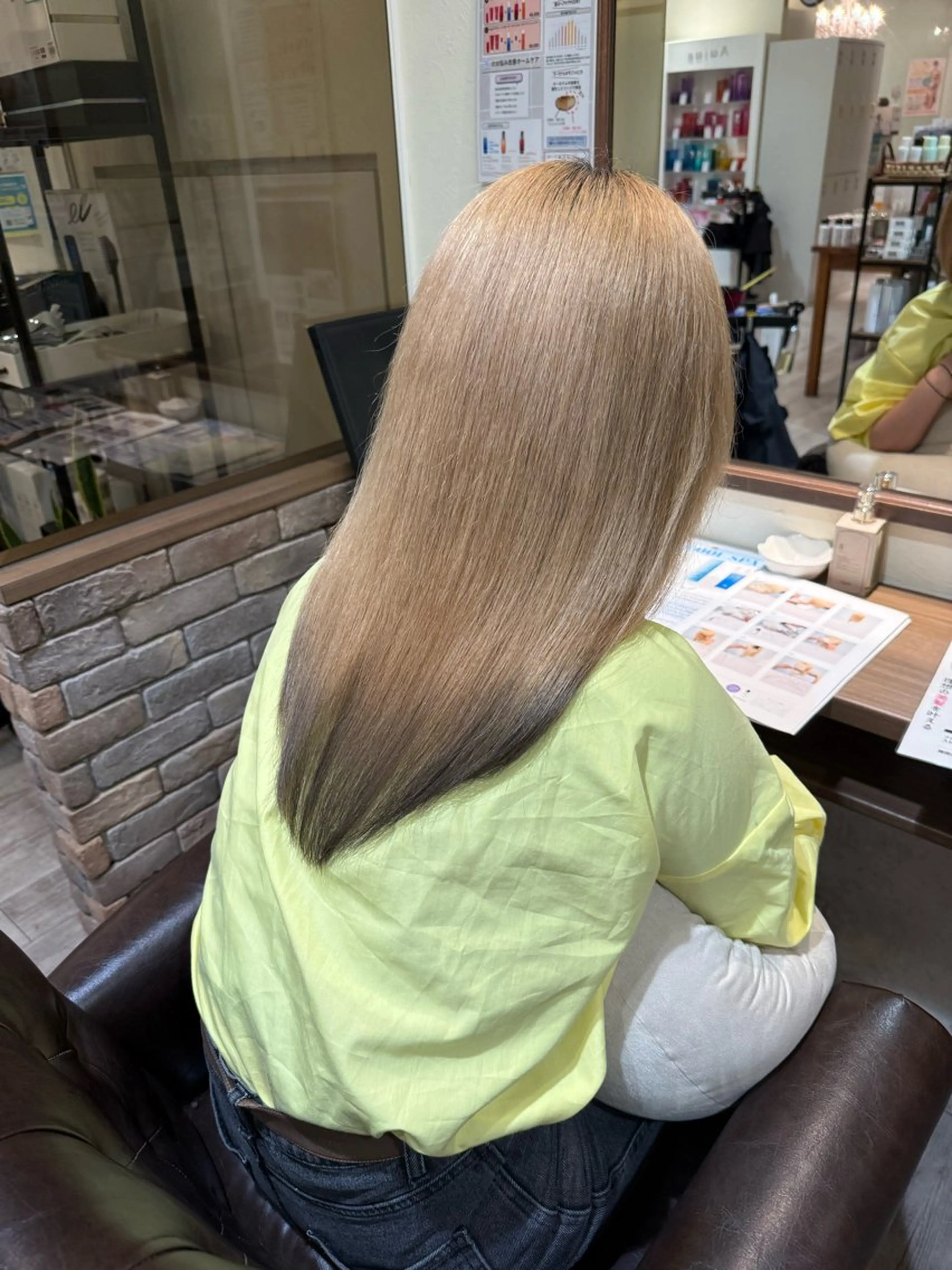 カット＋ブリーチありダブルカラー🩷の写真