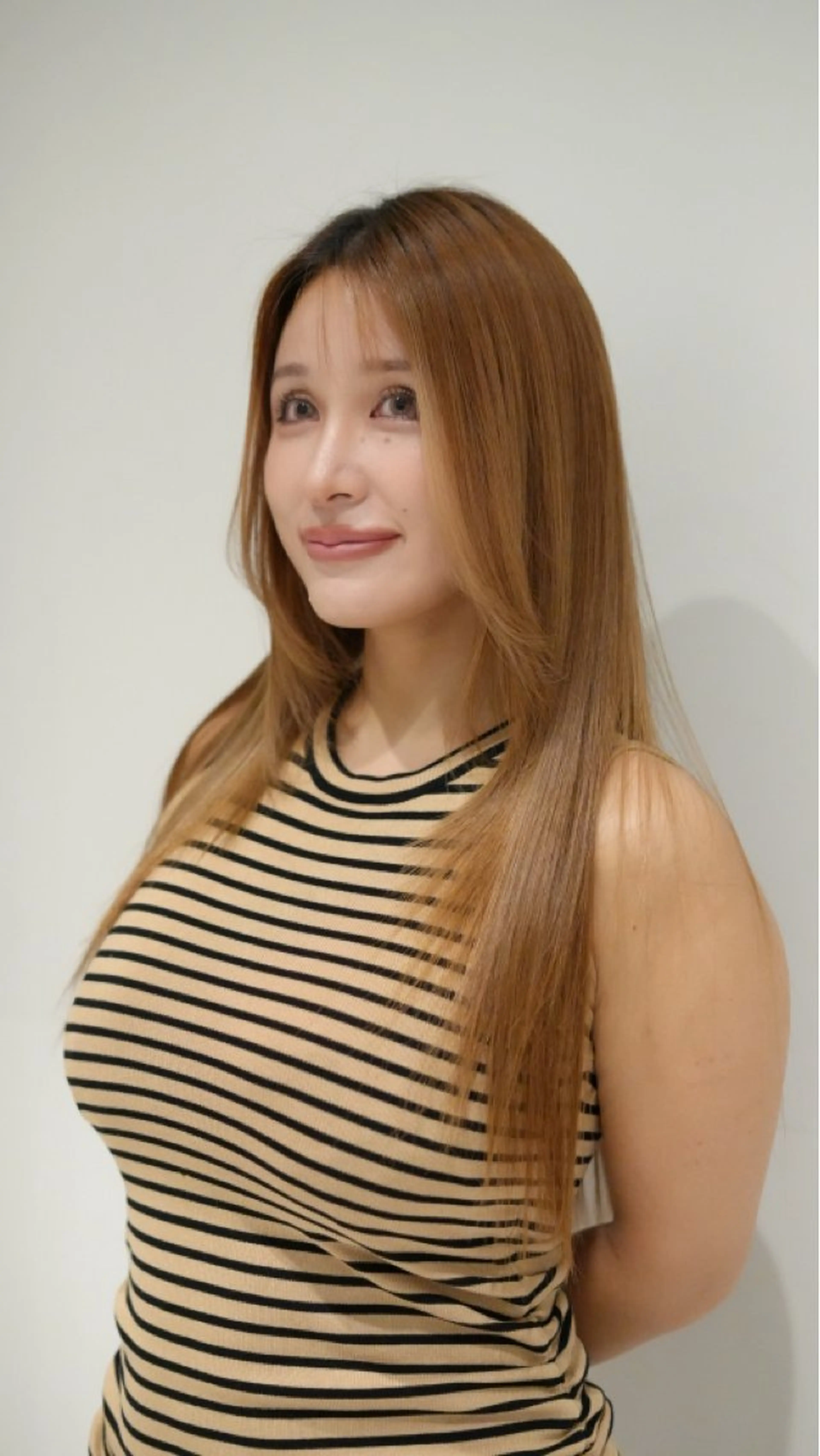 ロング 大阪/心斎橋 レイヤー/勇介のヘアスタイル