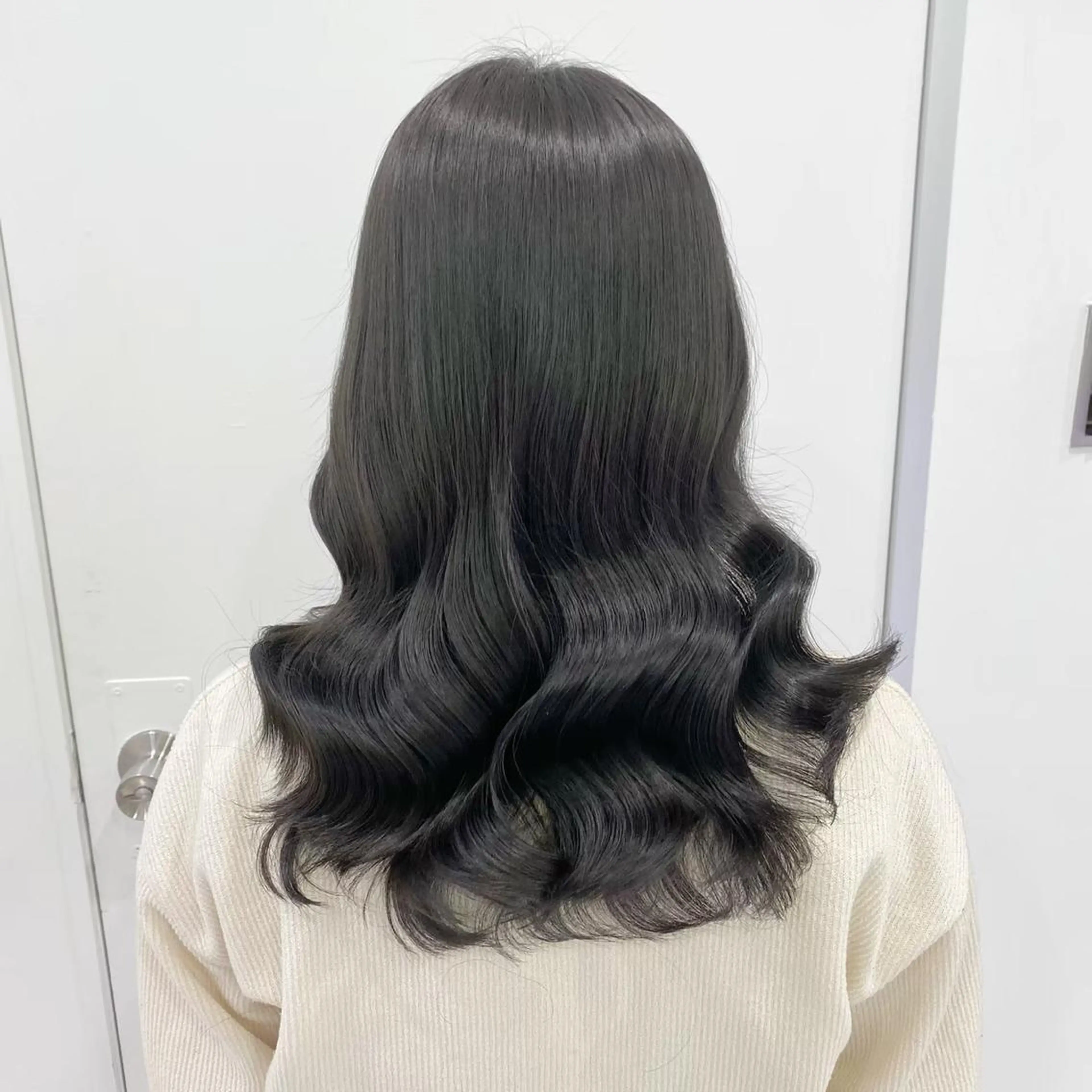 セミロング カラー ブリーチなし暖色 💗AKARI💗のヘアスタイル