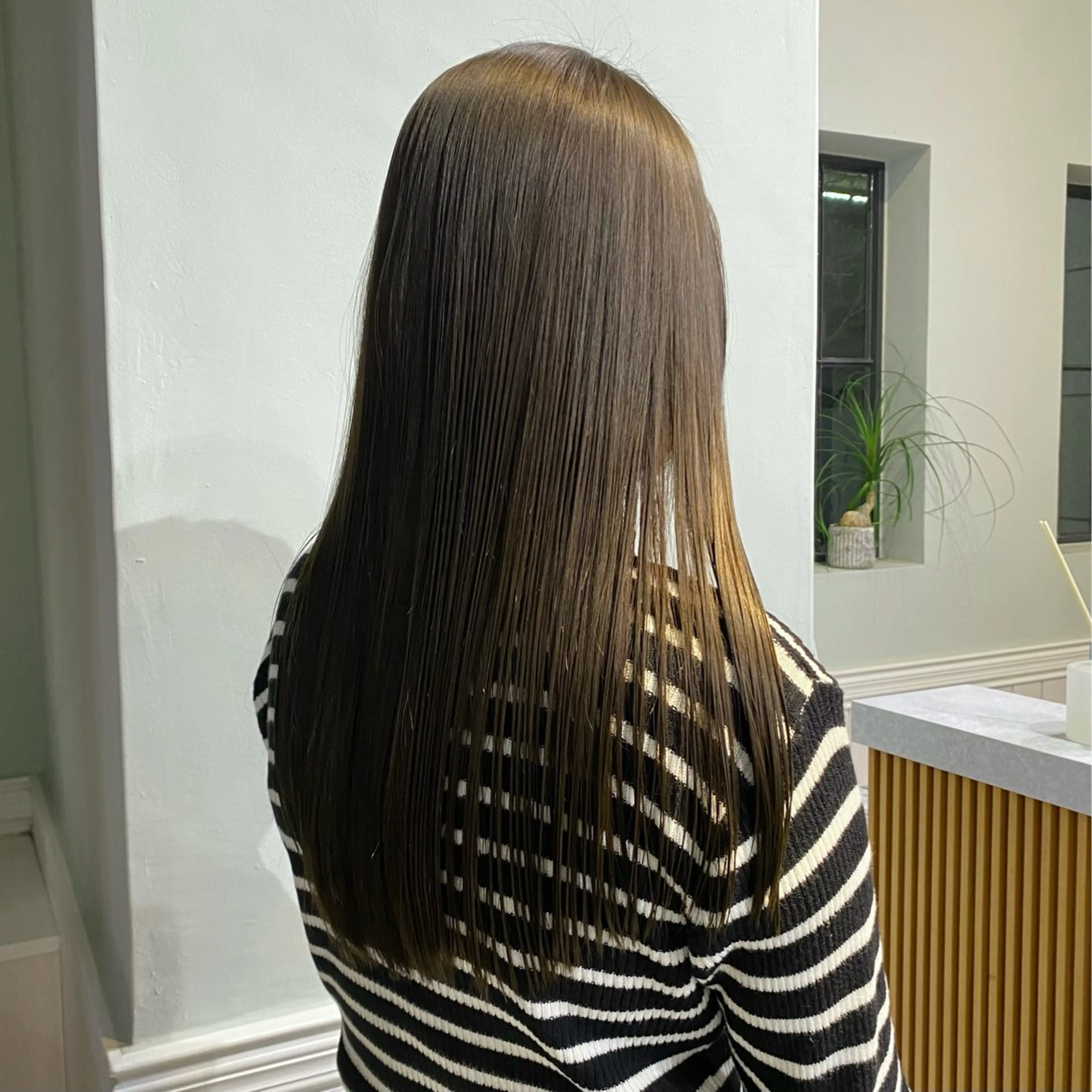 ロング ヘアカラー Lidee neoのヘアスタイル