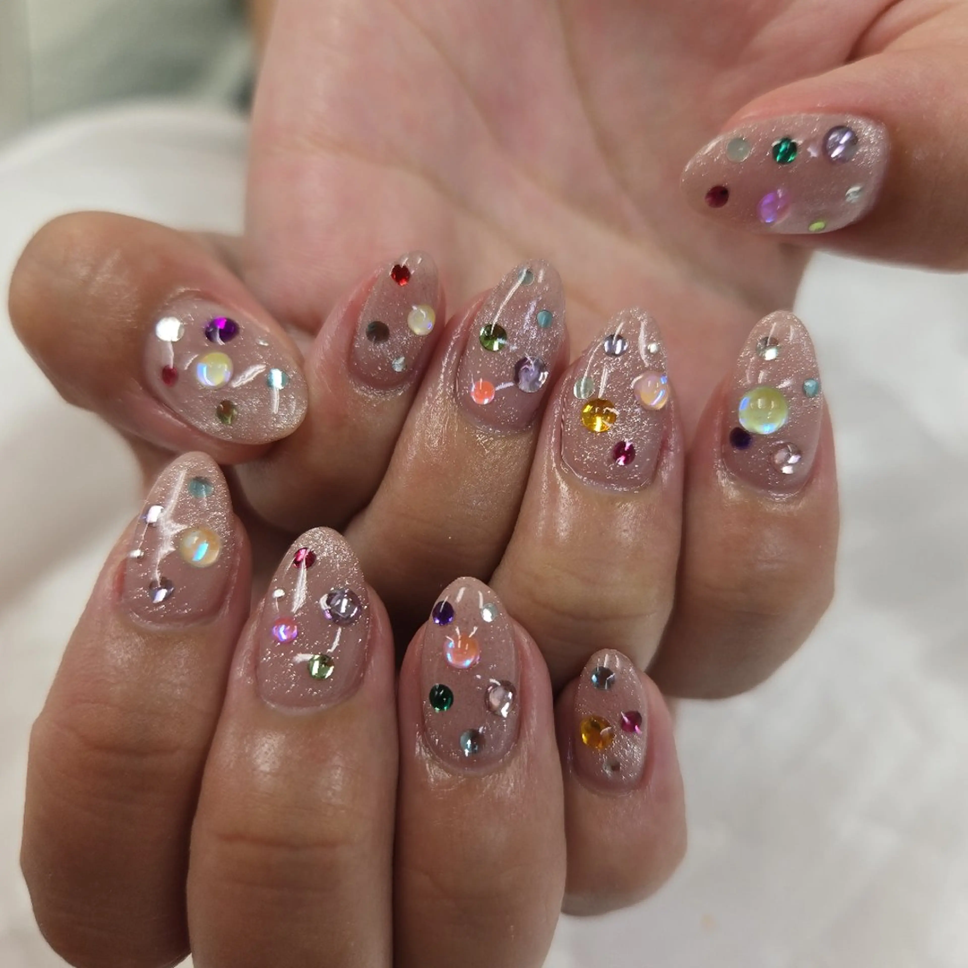 ネイル アートネイル オーロラネイル チークネイル ジェルネイル グラデーション ハンドネイル 河野ちえ (雑誌掲載サロン)のネイルデザイン