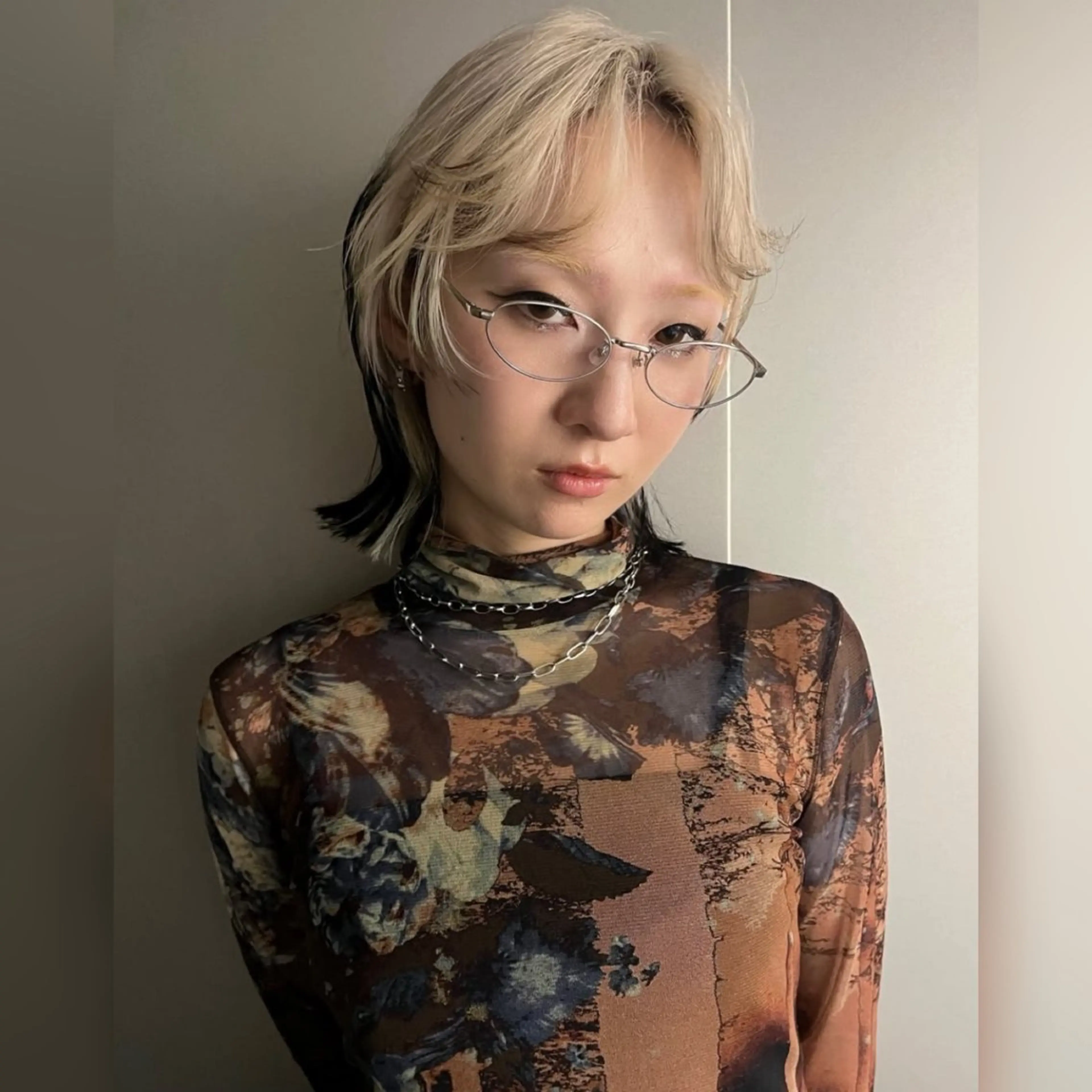 ミディアム カラー 抜け感ハイトーン / ケアブリーチ/ユウキのヘアスタイル