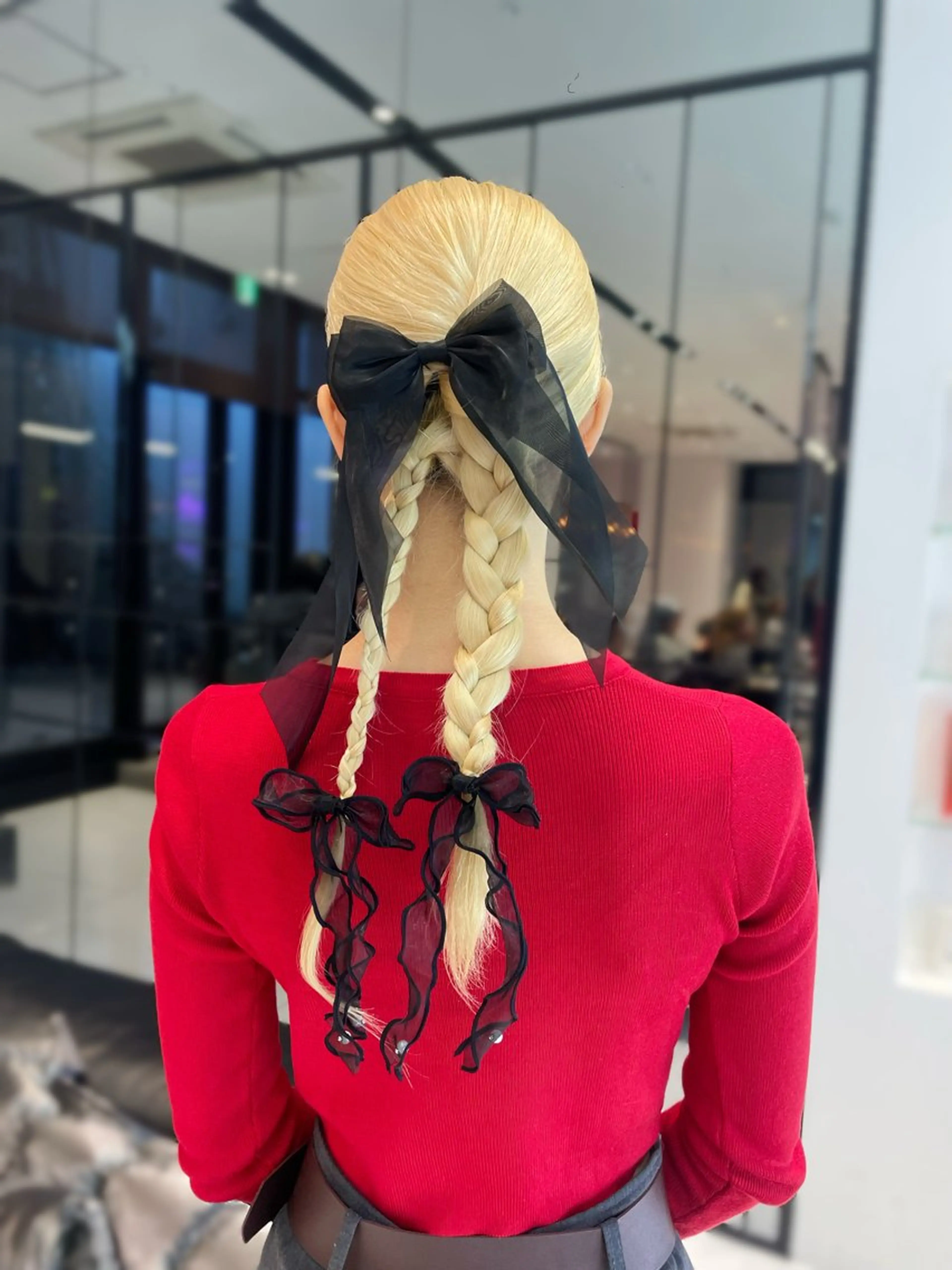 ロング ヘアアレンジ 三つ編み keen 吉祥寺所属・【韓国❤️海外ヘア】 AYAKAのヘアスタイル