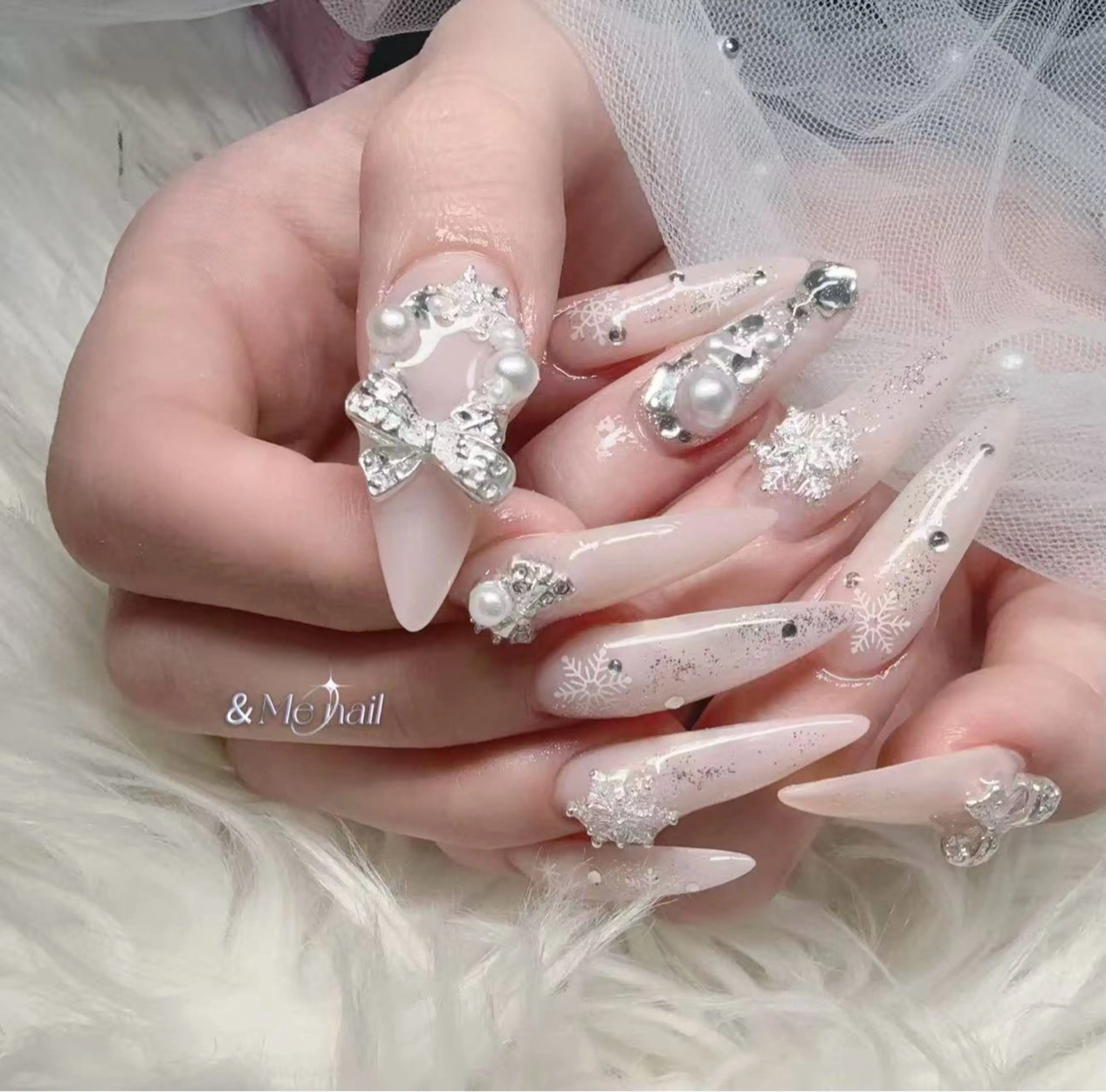 ネイル 冬ネイル クリスマス ハンドネイル Fukuda シュウのネイルデザイン