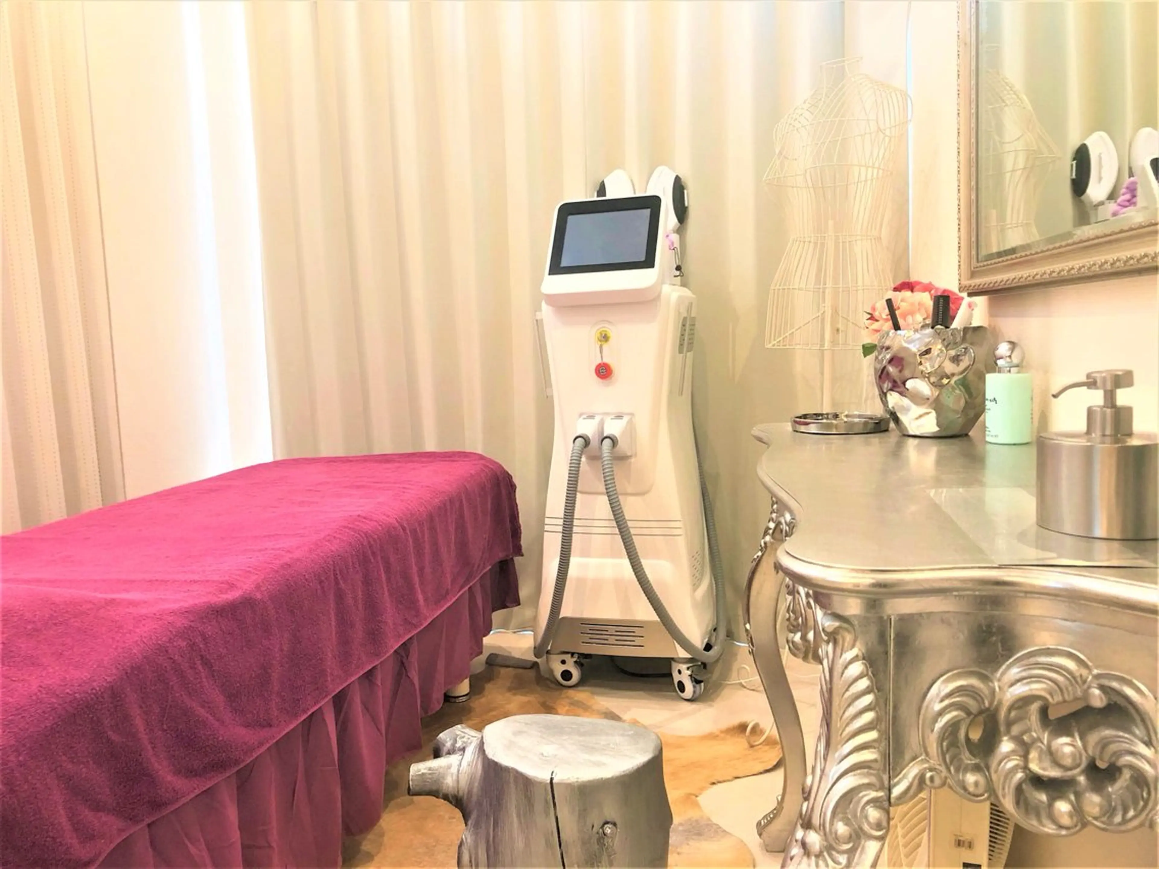 筋膜リリース×骨盤矯正　いずみの治療院所属・筋膜リリース骨盤矯正 いずみの治療院のエステ・リラクイメージ