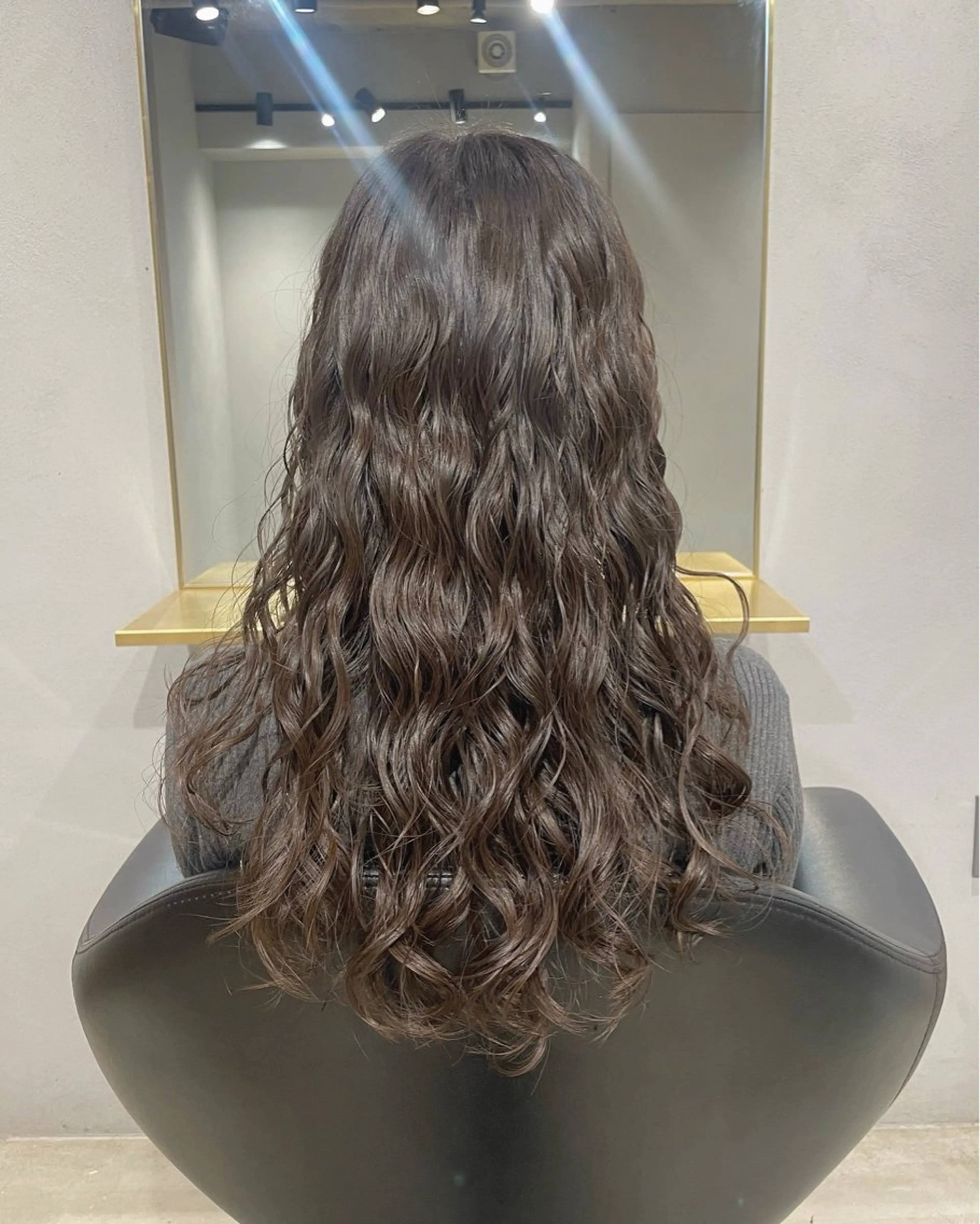 ロング パーマ 髪質改善 縮毛矯正 カット パーマ トリートメント 【arc】Ruri コテ巻き風パーマのヘアスタイル