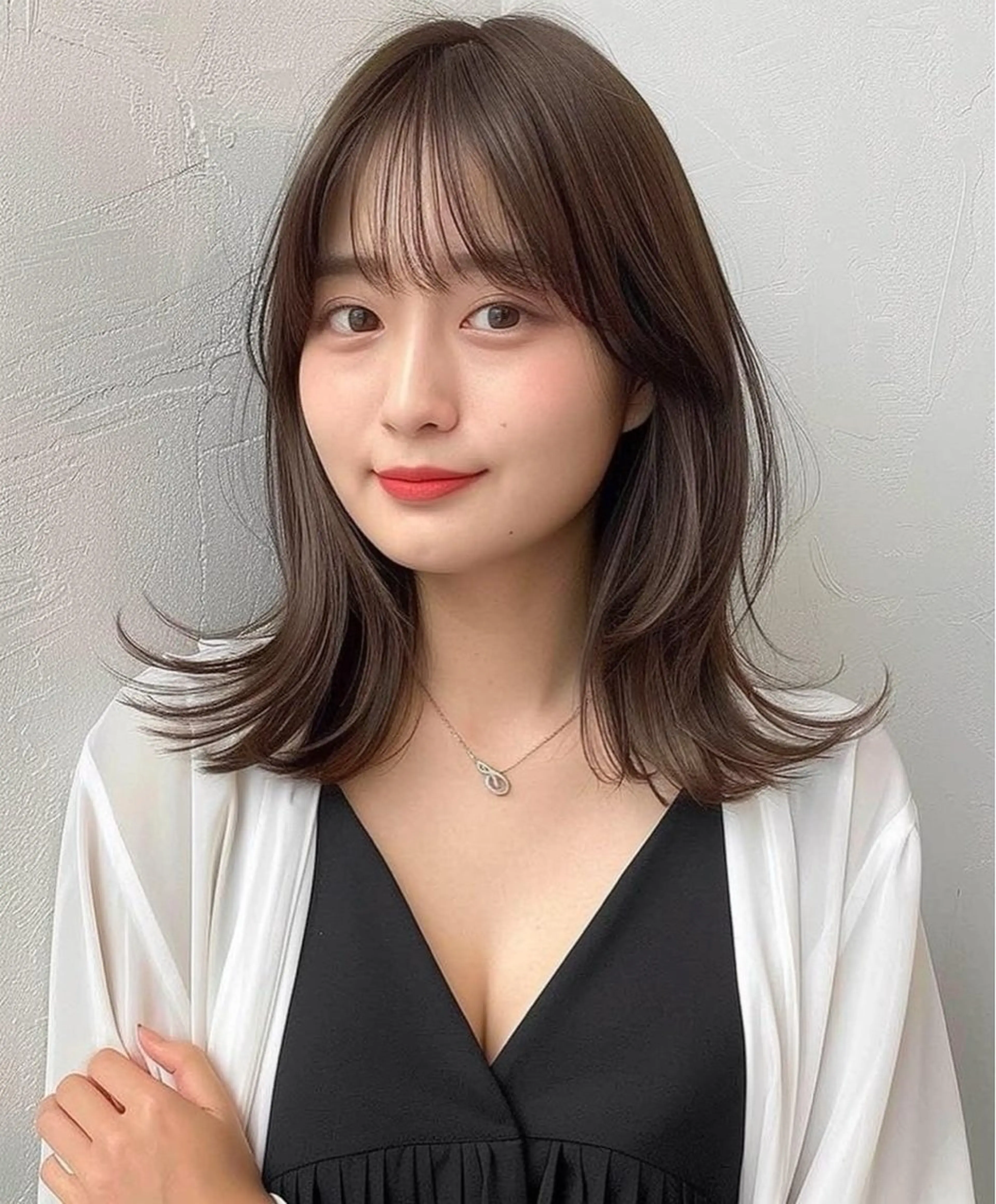 ミディアム カット ヘアカラー トリートメント VLOW nex the salon所属・韓国風/髪質改善/ ナガヤアキラのヘアスタイル