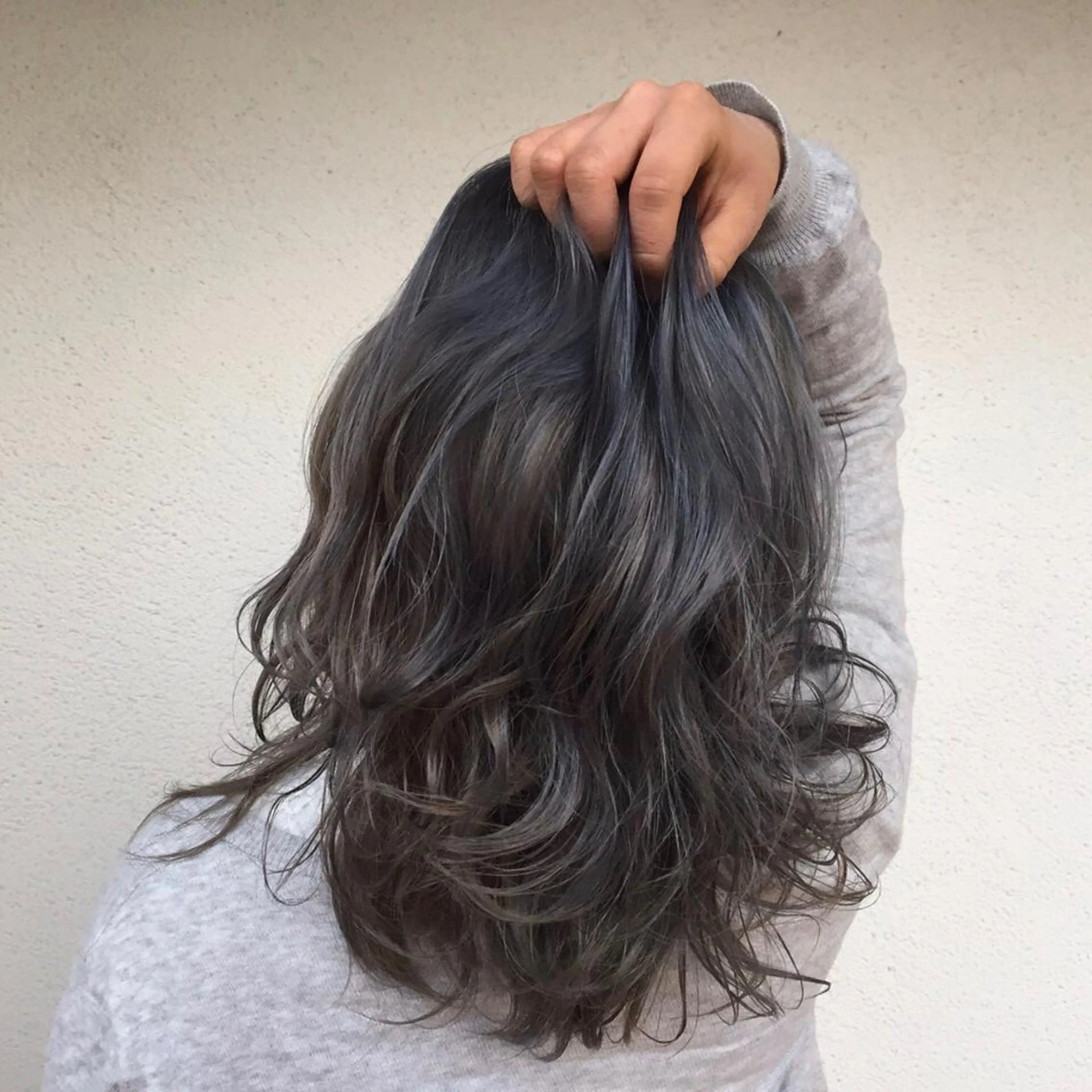 セミロング カラー パーマ ヘアアレンジ メンズ キッズ マツエク・マツパ アッシュ Luela堅田所属・田中 裕士のヘアスタイル