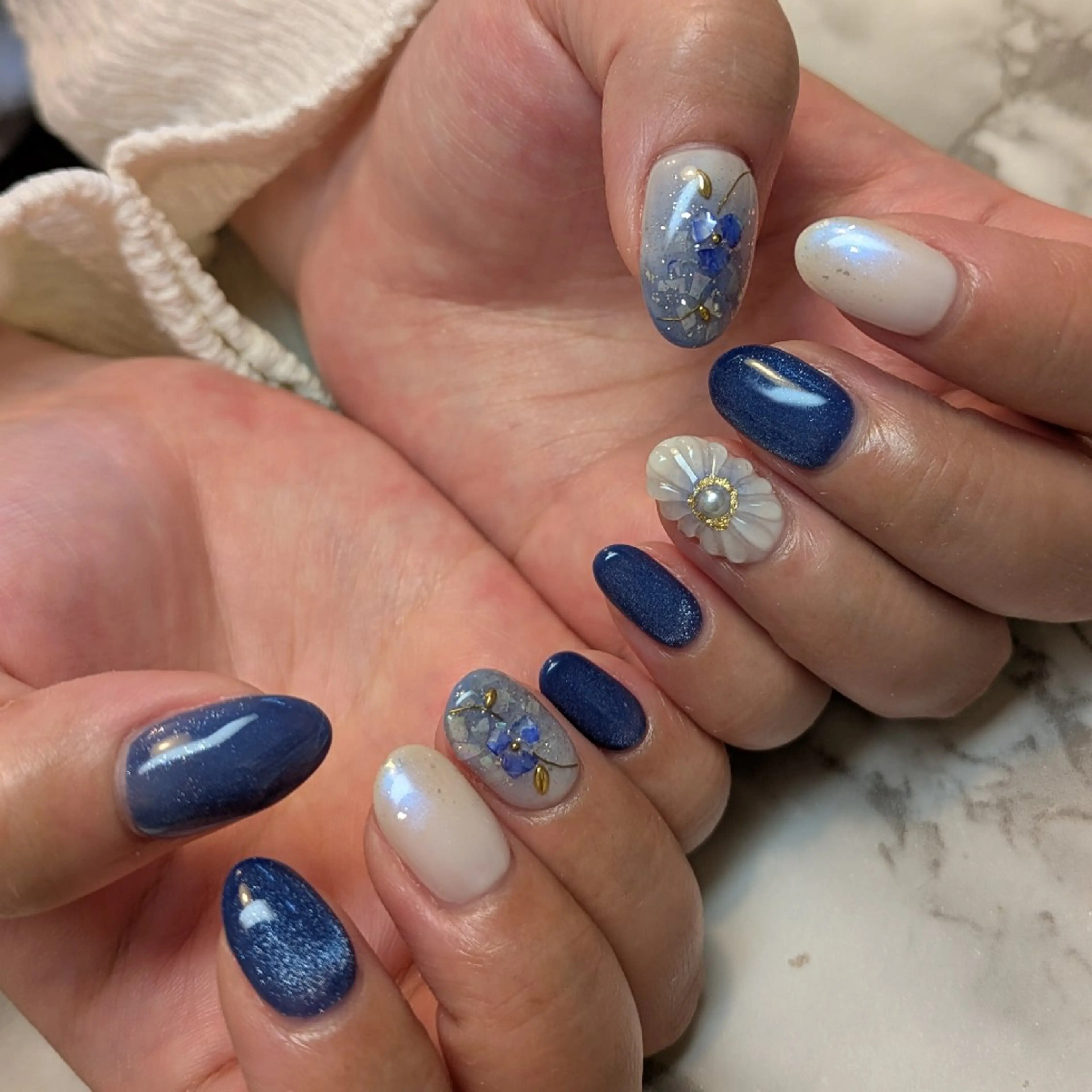 ネイル フラワーネイル ジェヌインネイル 河内のネイルデザイン