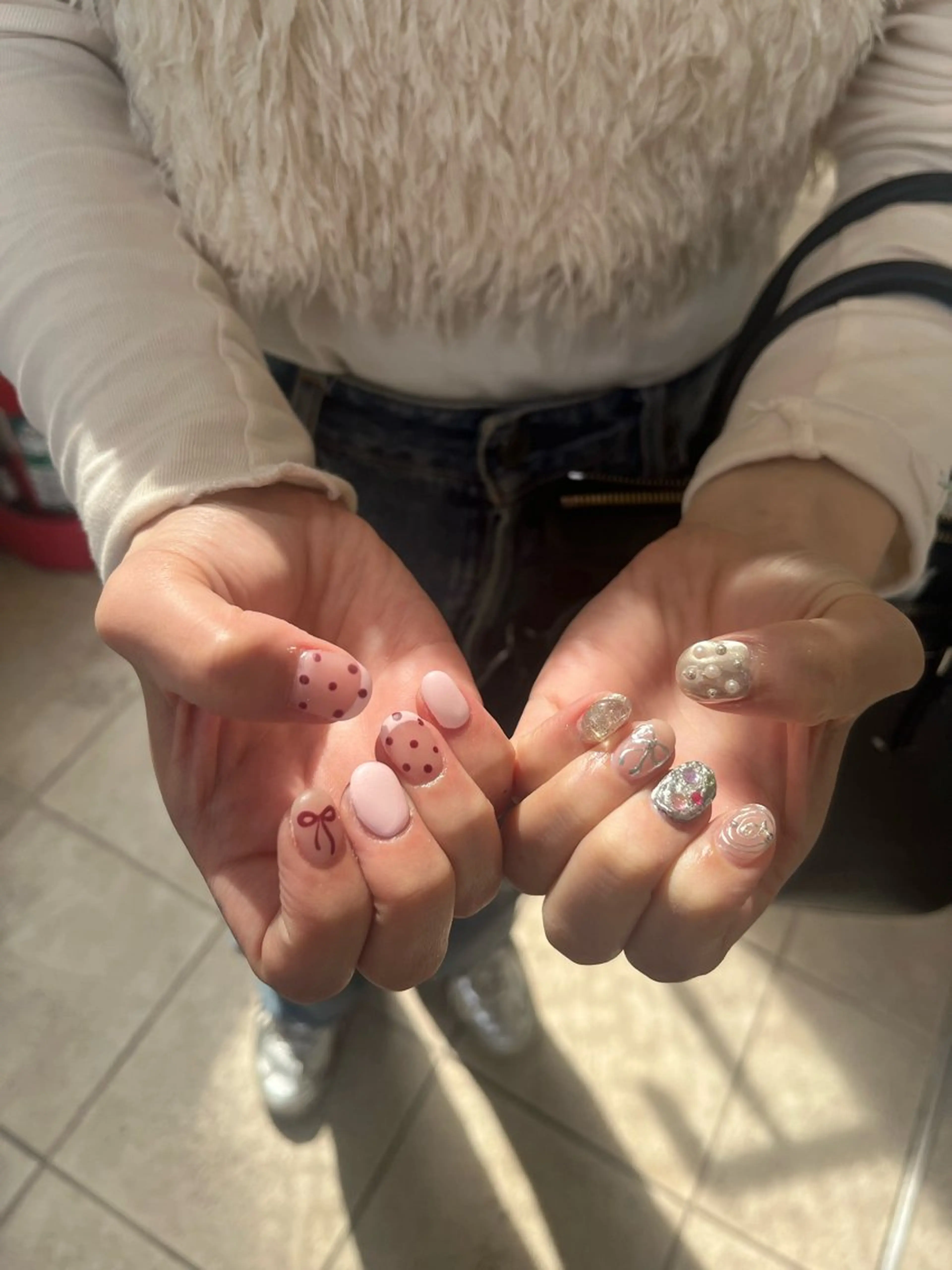 ネイル ハンドネイル フットネイル 小川 柚香のネイルデザイン