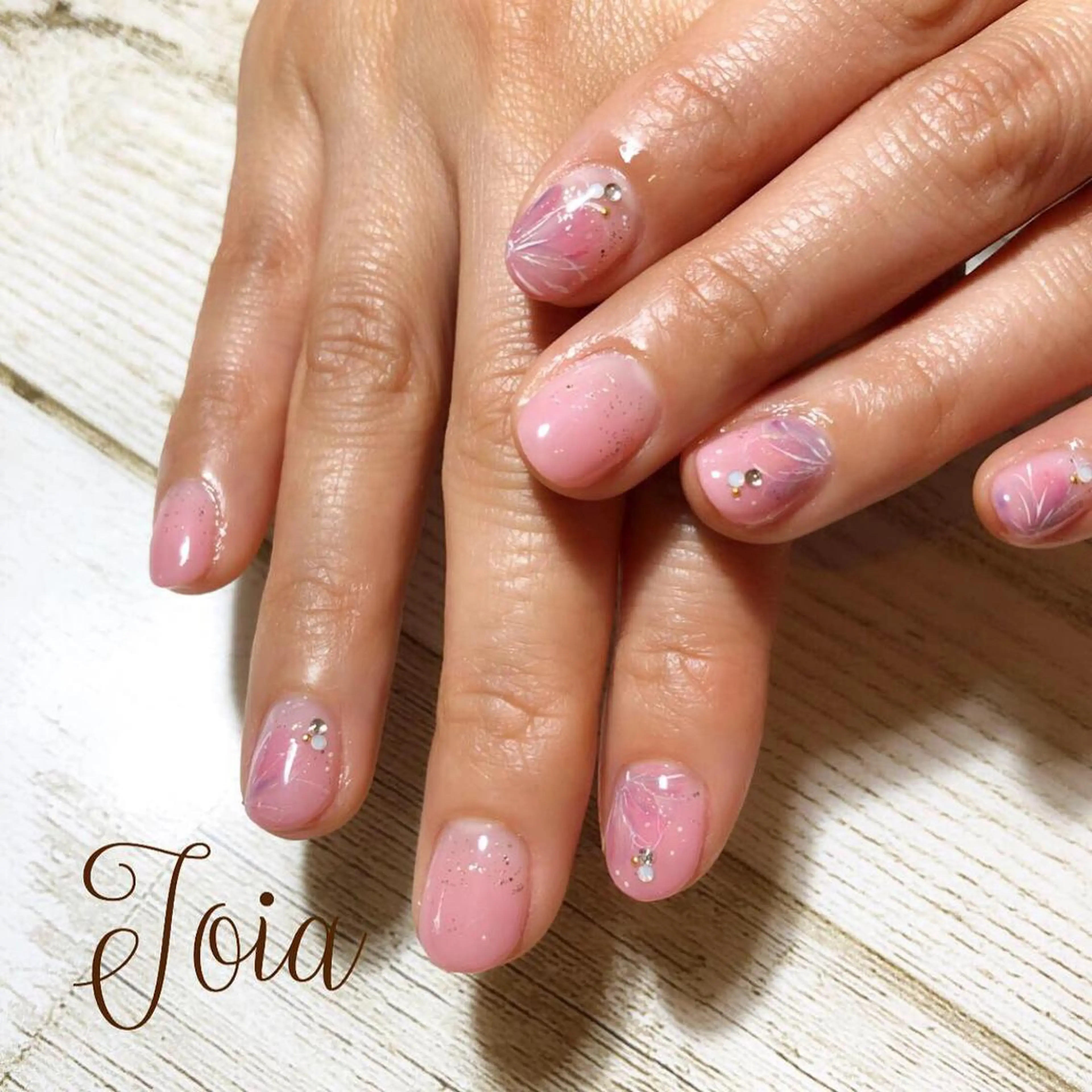 ネイル 内田 弘子のマツエク・マツパデザイン