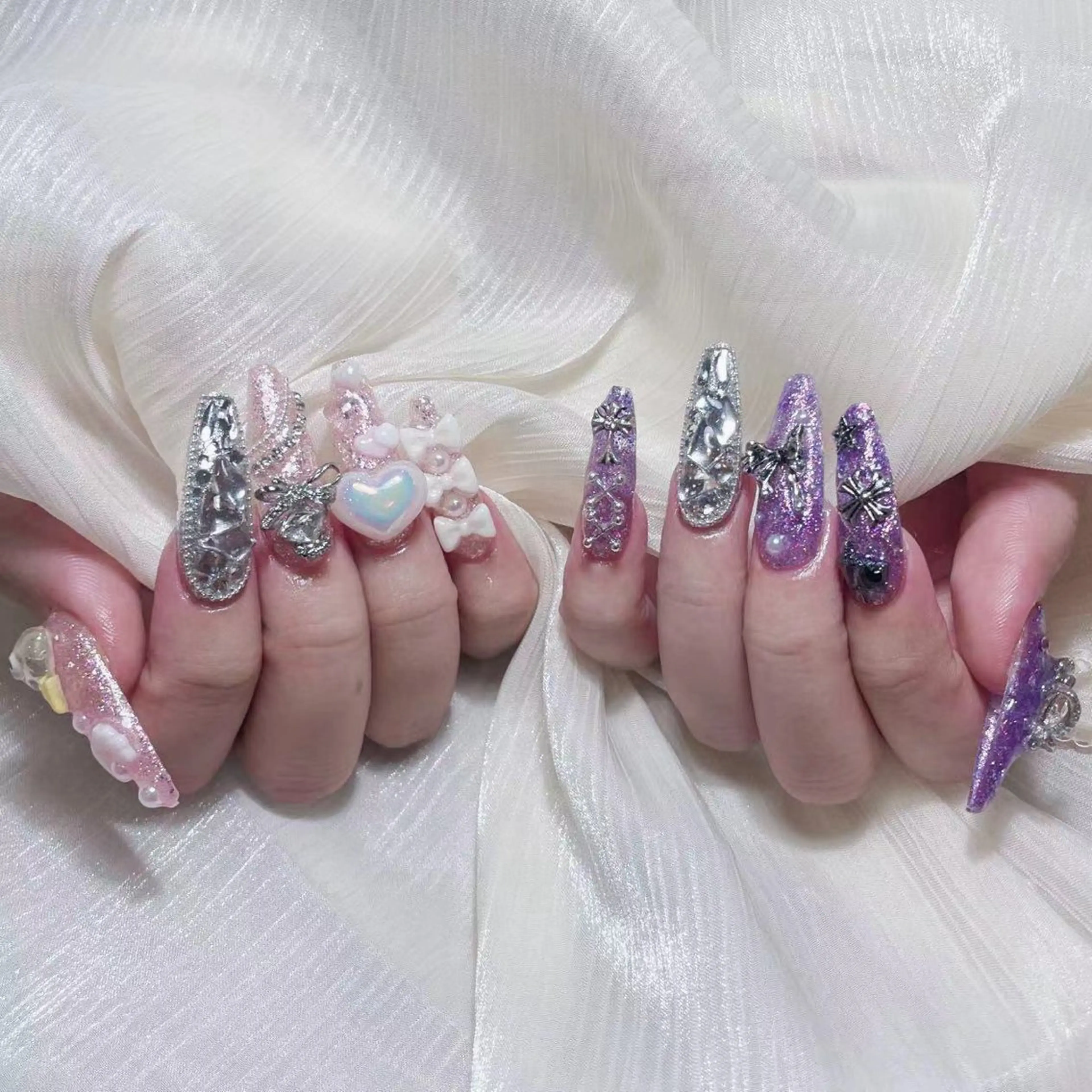 ネイル ハンドネイル DIAMOND Nail🥇のネイルデザイン