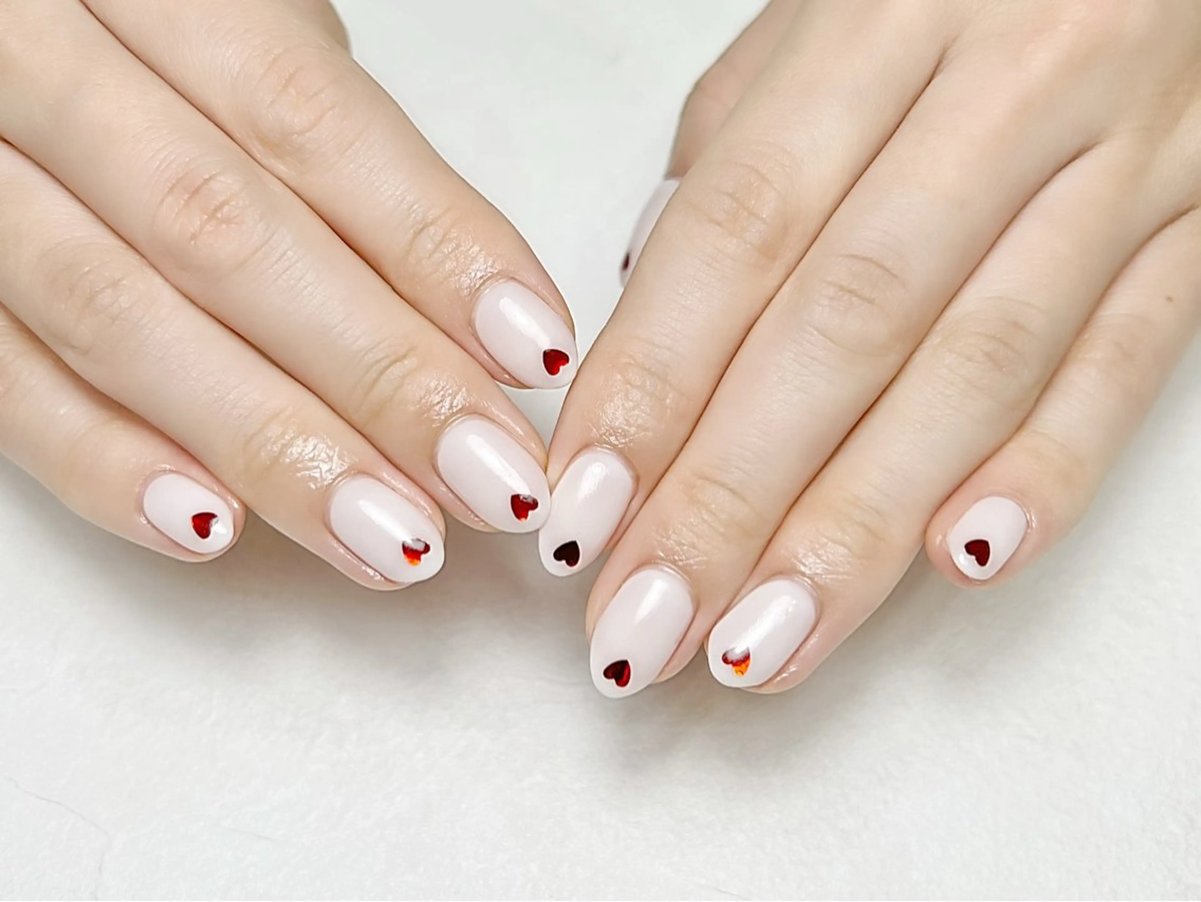 ミディアム rouse nail RISATOのネイルデザイン