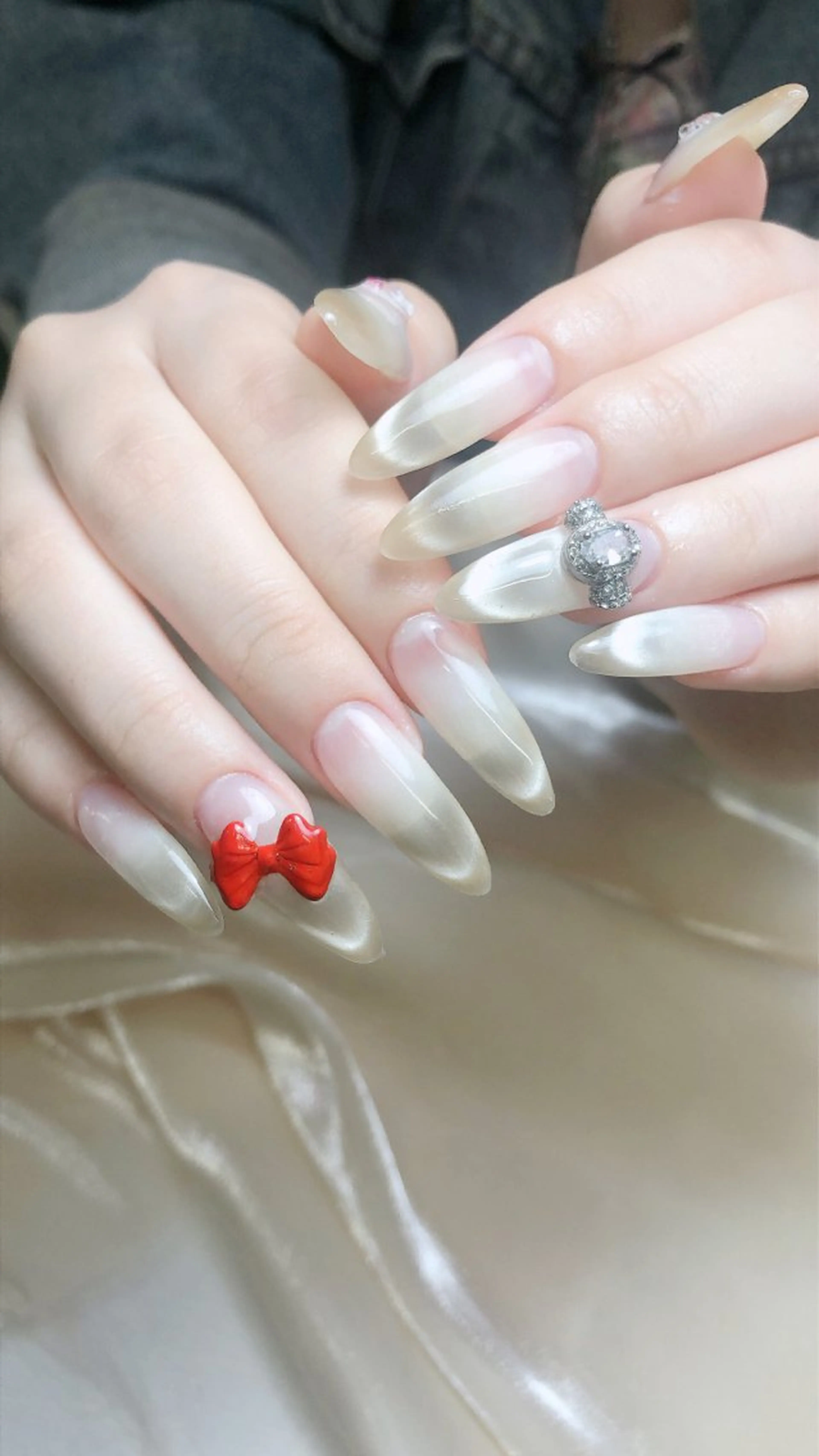 ネイル ハンドネイル LR.ONE ヨウのネイルデザイン