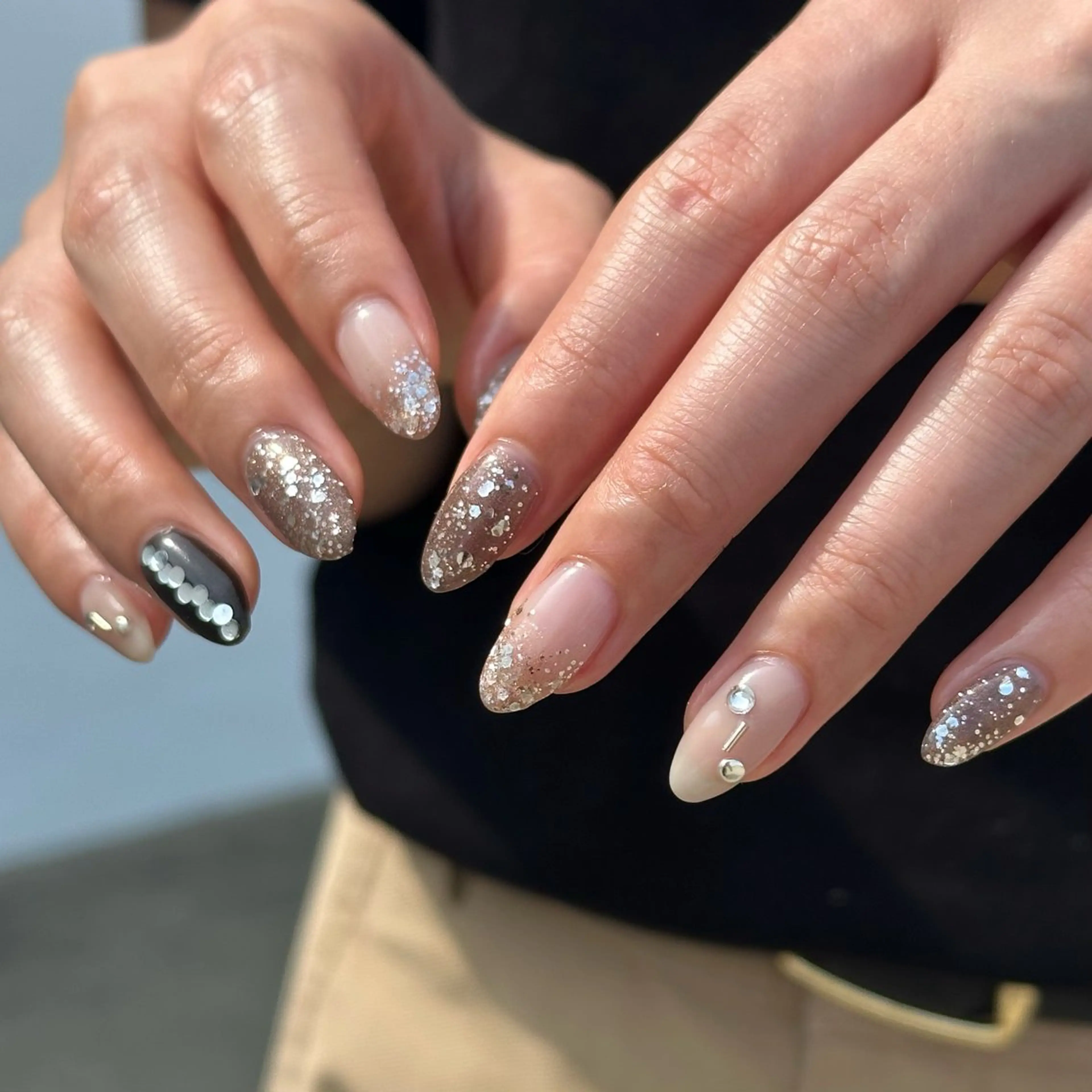 ネイル ハンドネイル COIN  nail hinataのネイルデザイン