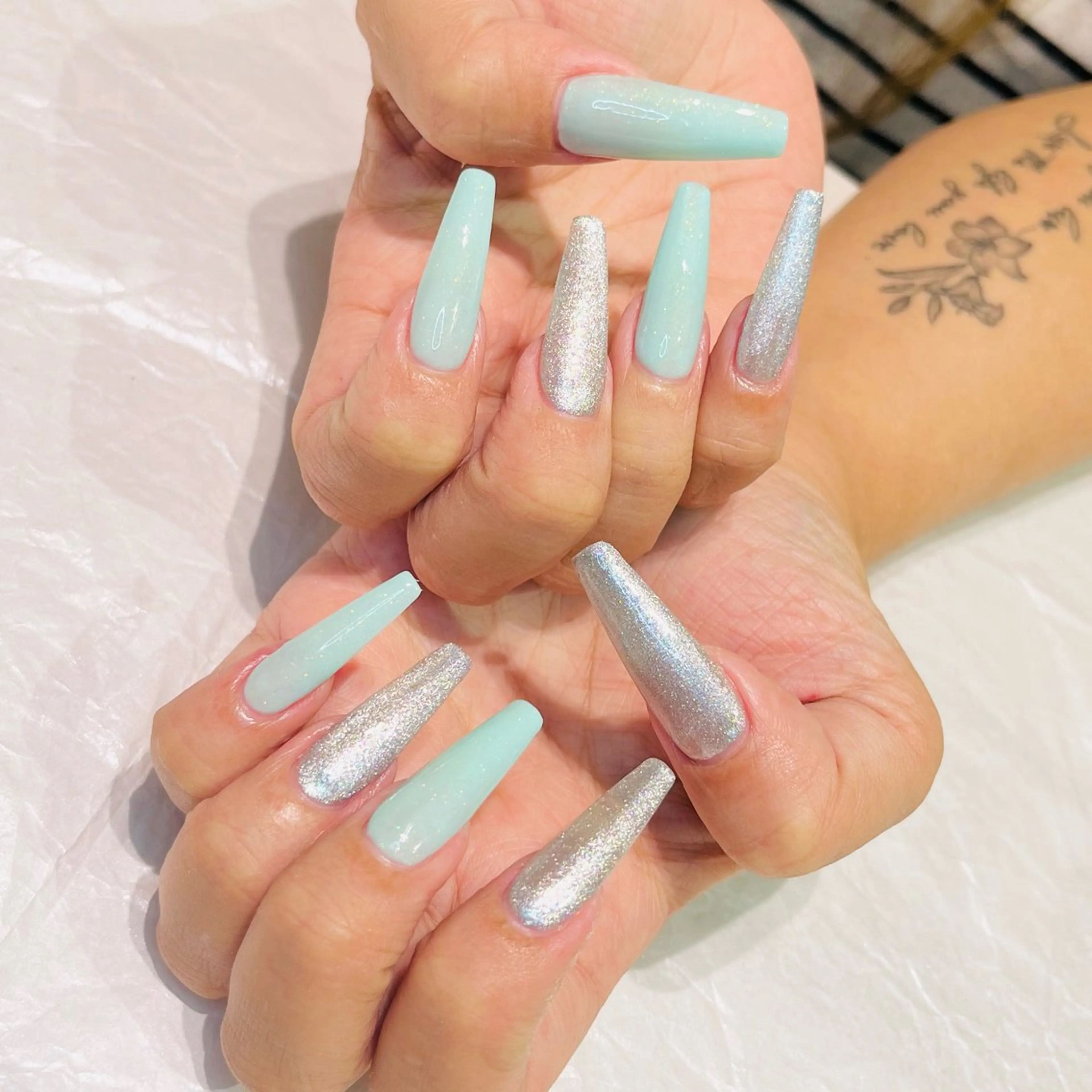 ネイル ハンドネイル Hair removal & Beauty salon Produce by Lucia所属・nail salon Luciaのネイルデザイン