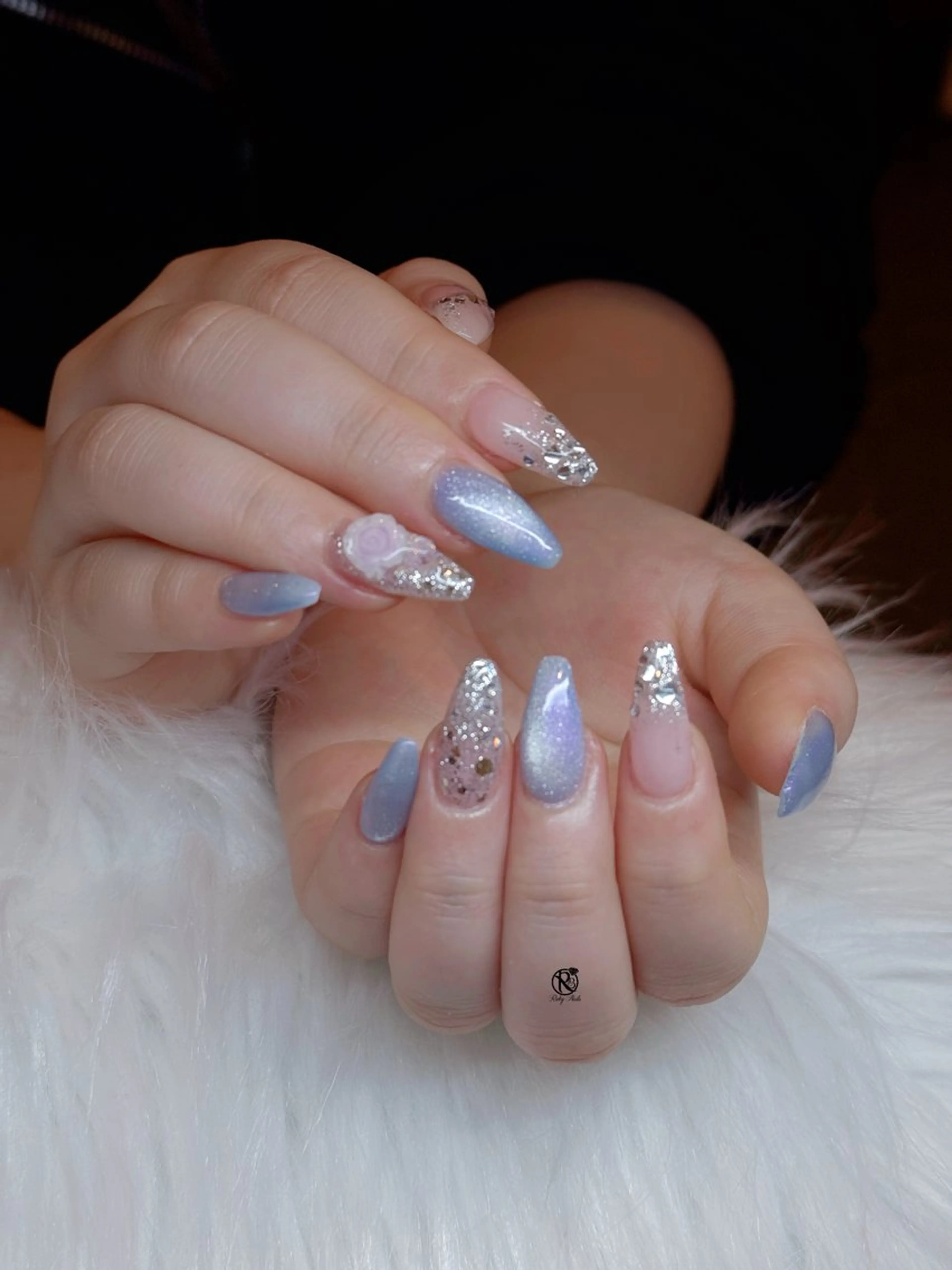 ネイル ボルドー ブラウン チークネイル ドット フットネイル ハンドネイル CHERRYネイルサロン所属・チェリネイルサロン 霞ヶ関のネイルデザイン