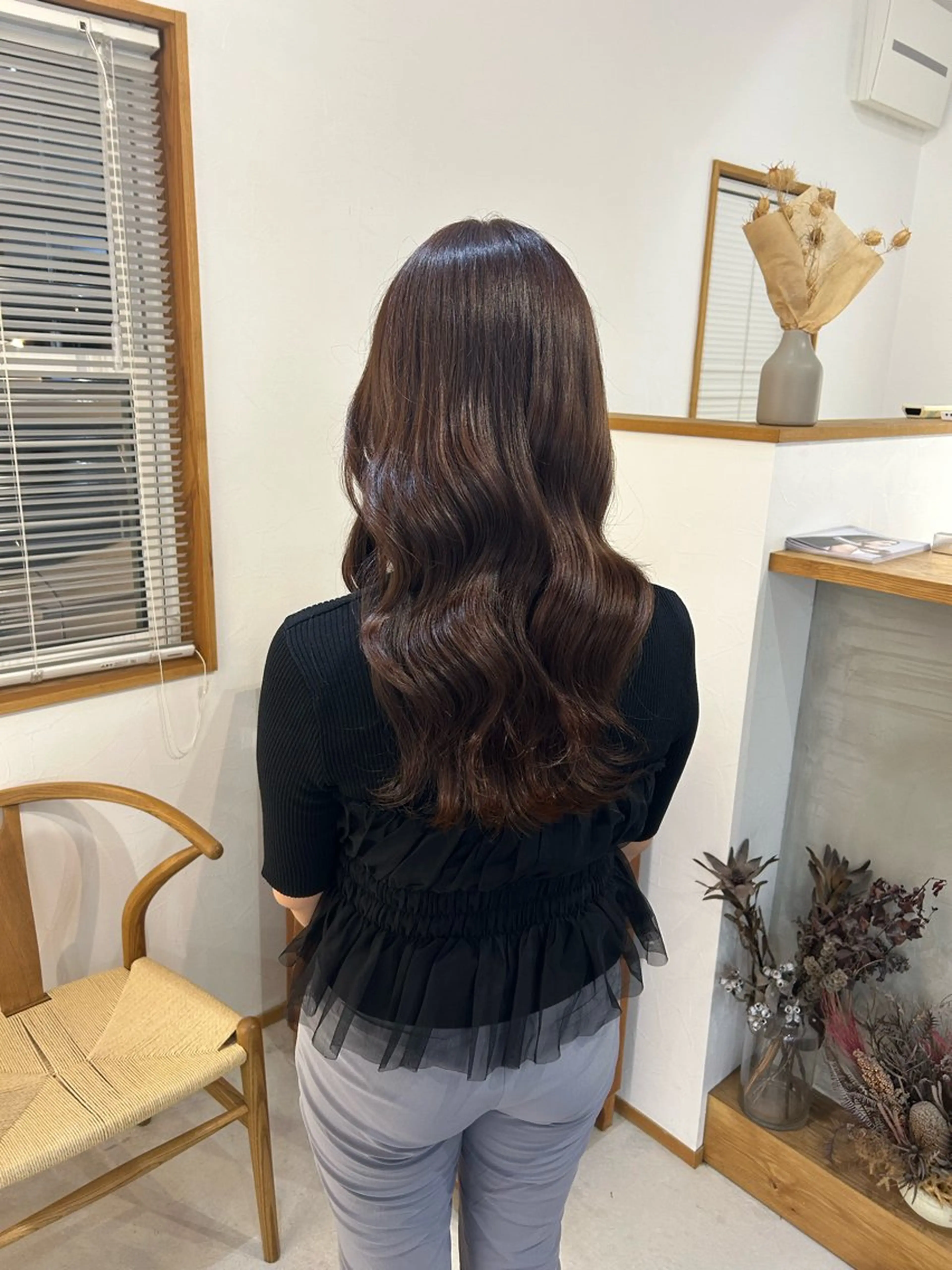 ロング ヘアカラー 野崎 唯華のヘアスタイル