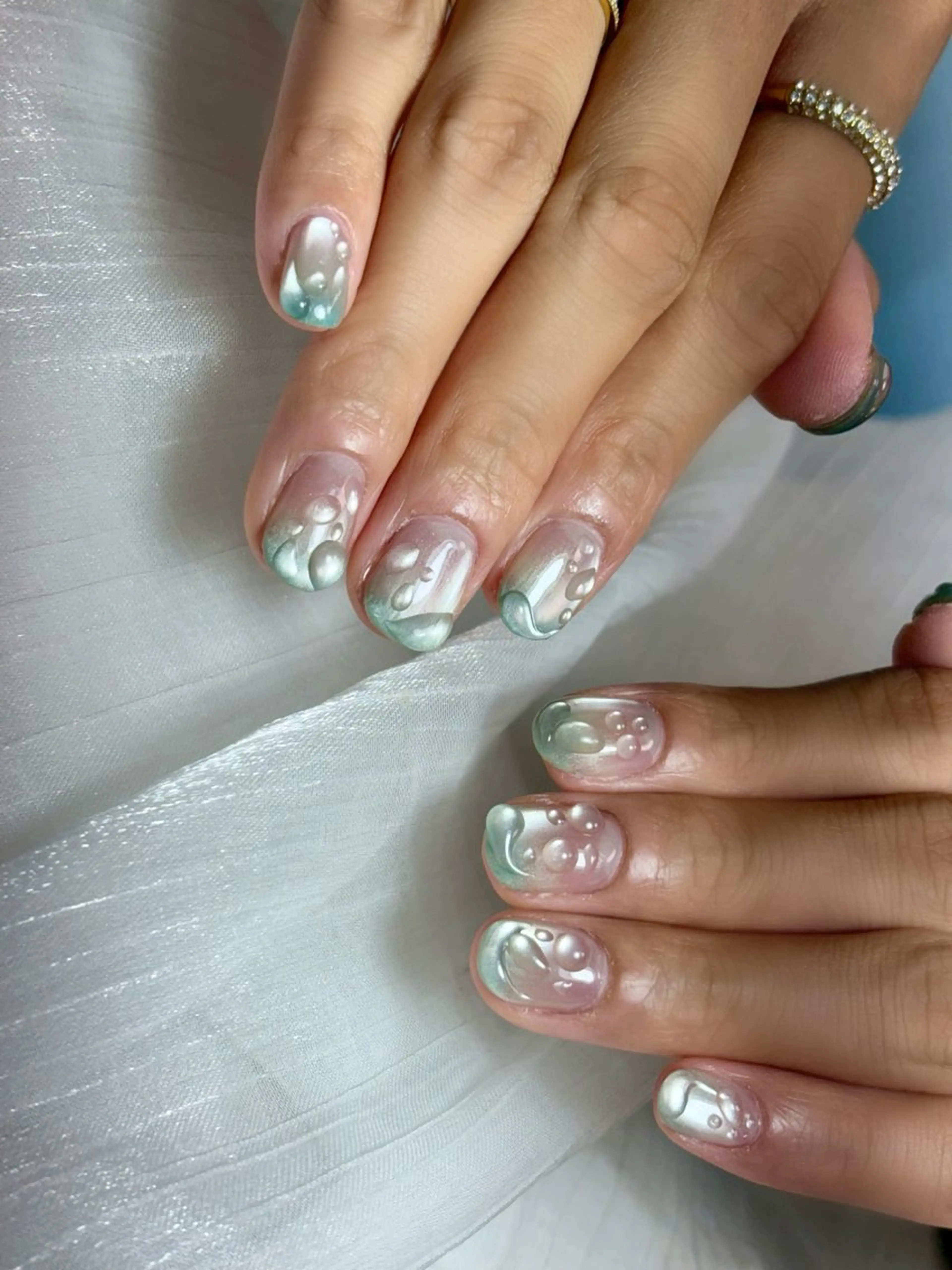 ネイル ハンドネイル エクラNailサロン ミオのネイルデザイン