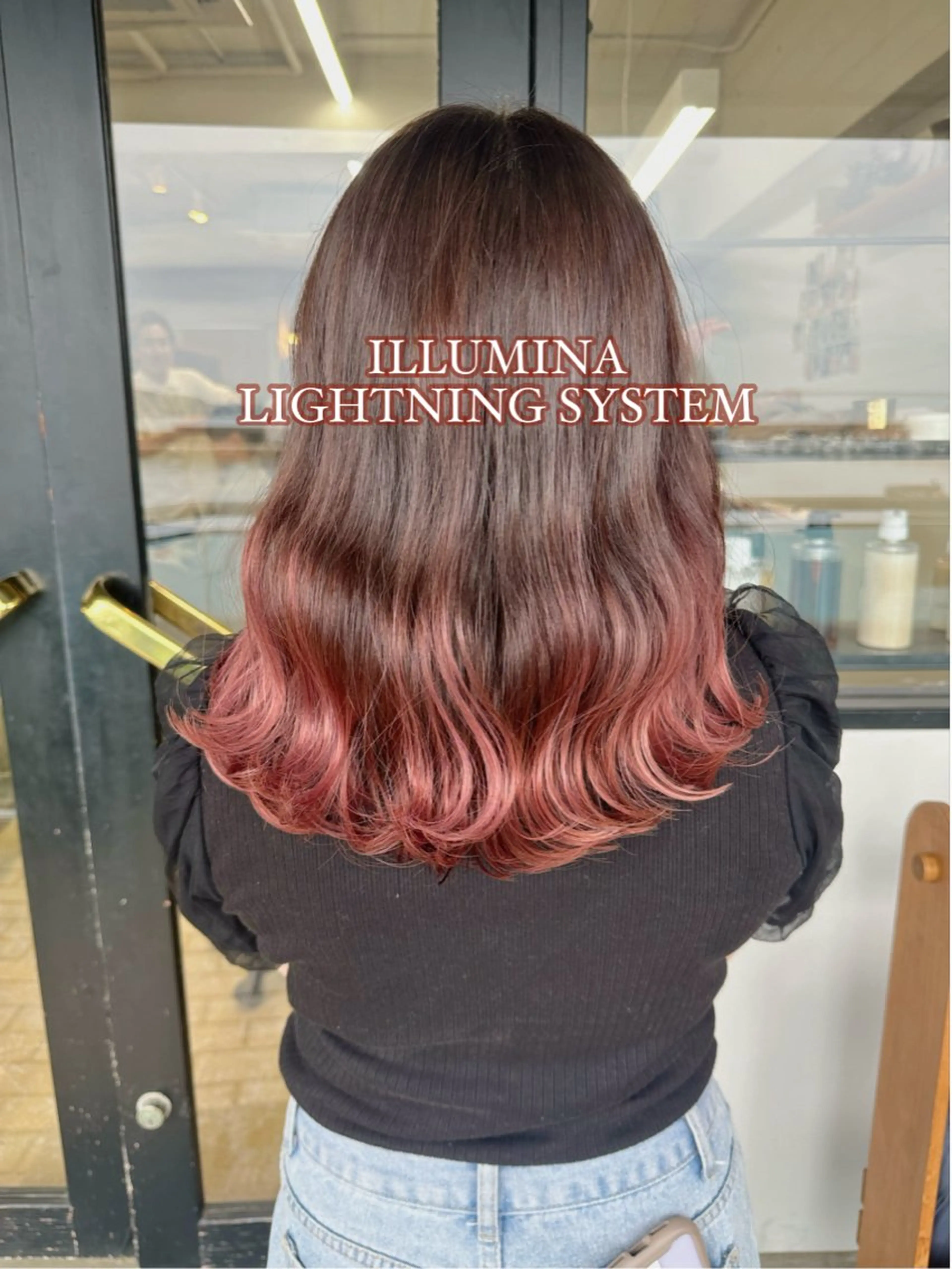 セミロング 藤本 静香のヘアスタイル