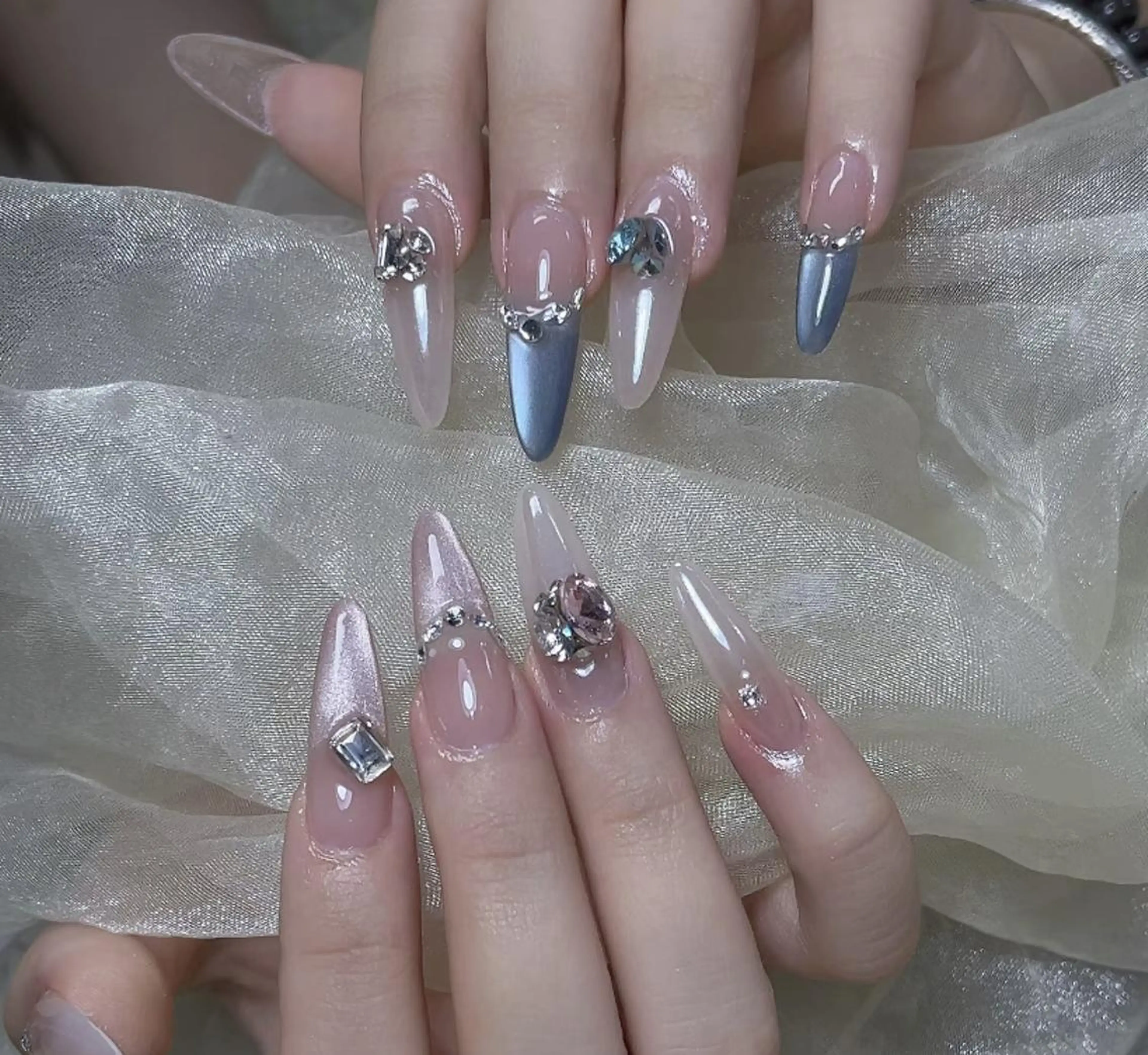 ネイル ハンドネイル Pure&Rich Nailのネイルデザイン