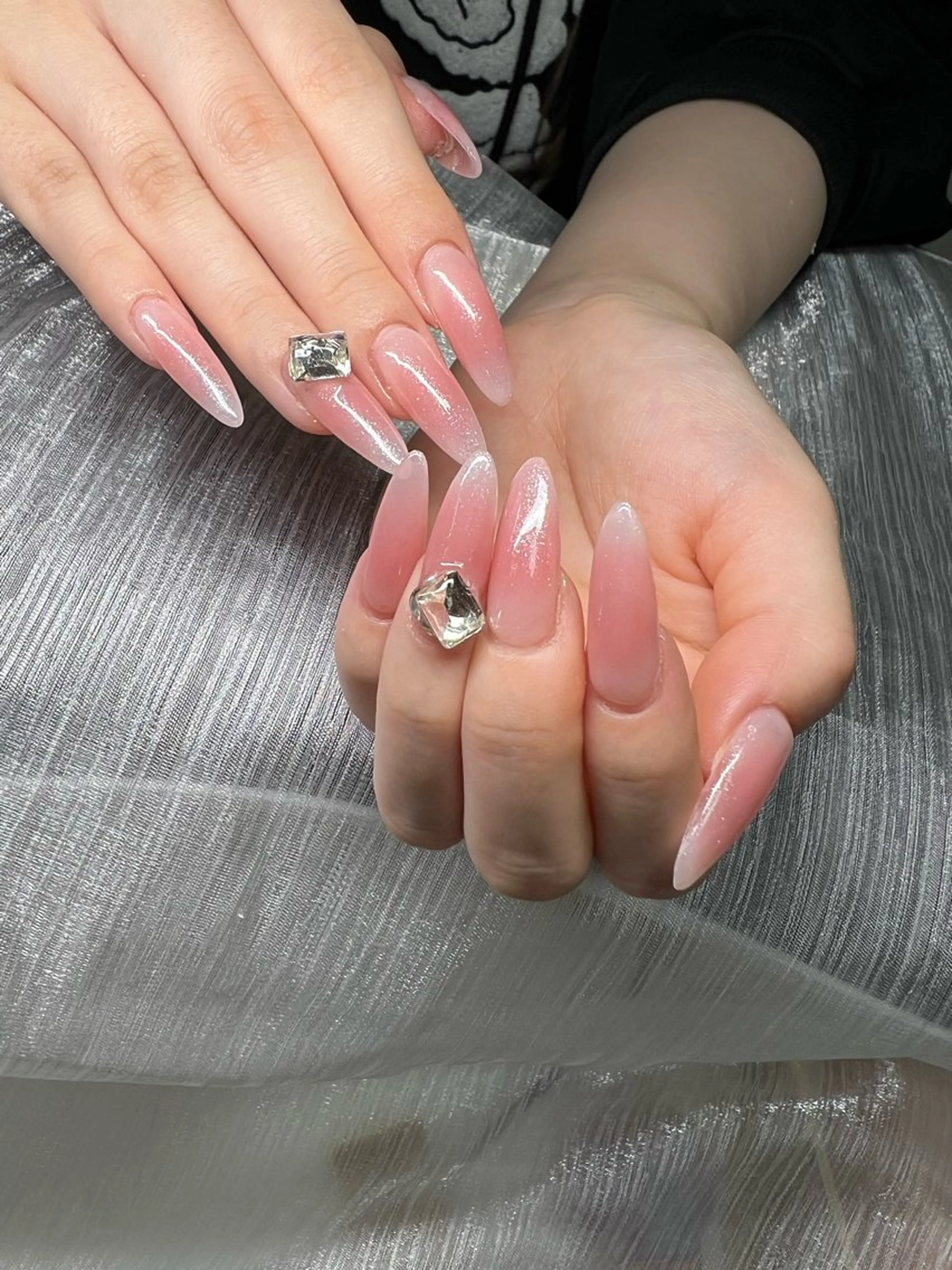 ネイル ハンドネイル Lee Nailsのネイルデザイン