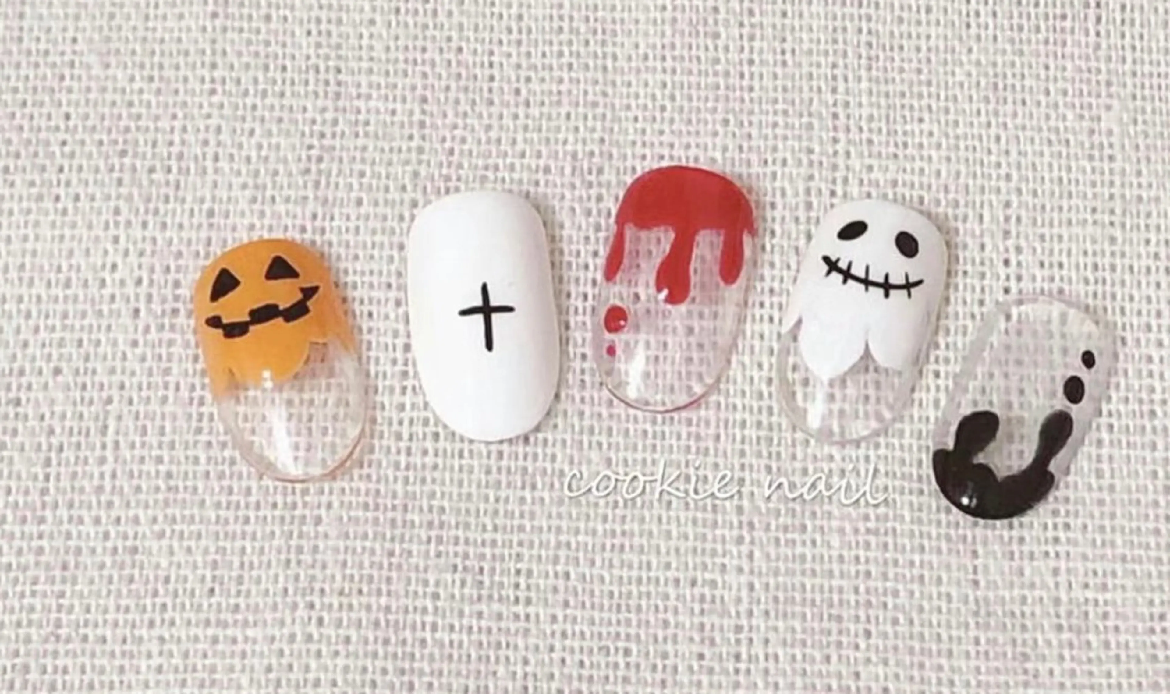 ネイル ハロウィン Ui_Amor (パラジェル)のネイルデザイン