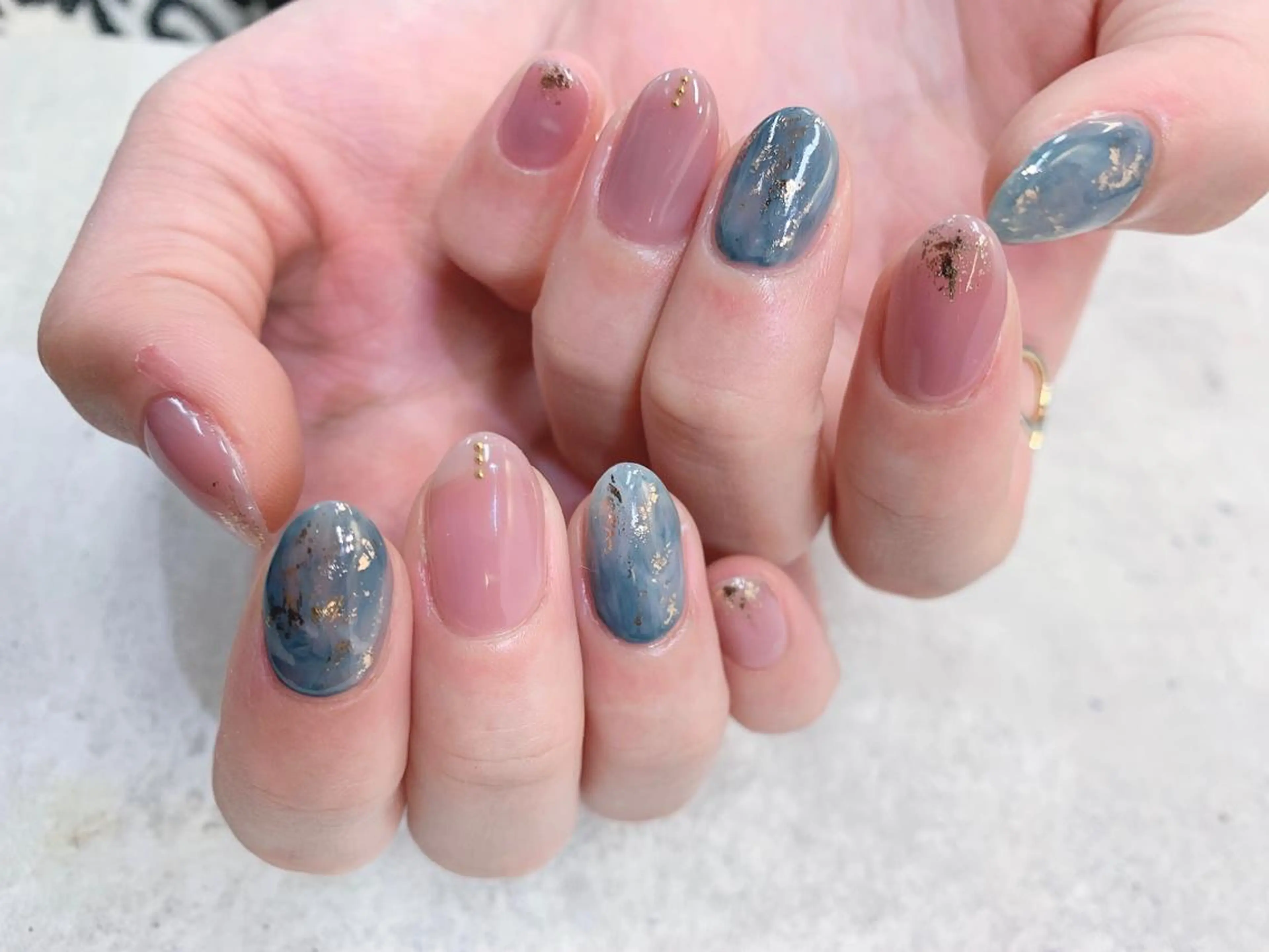 ネイル シンプルネイル アトリエ １０３のネイルデザイン