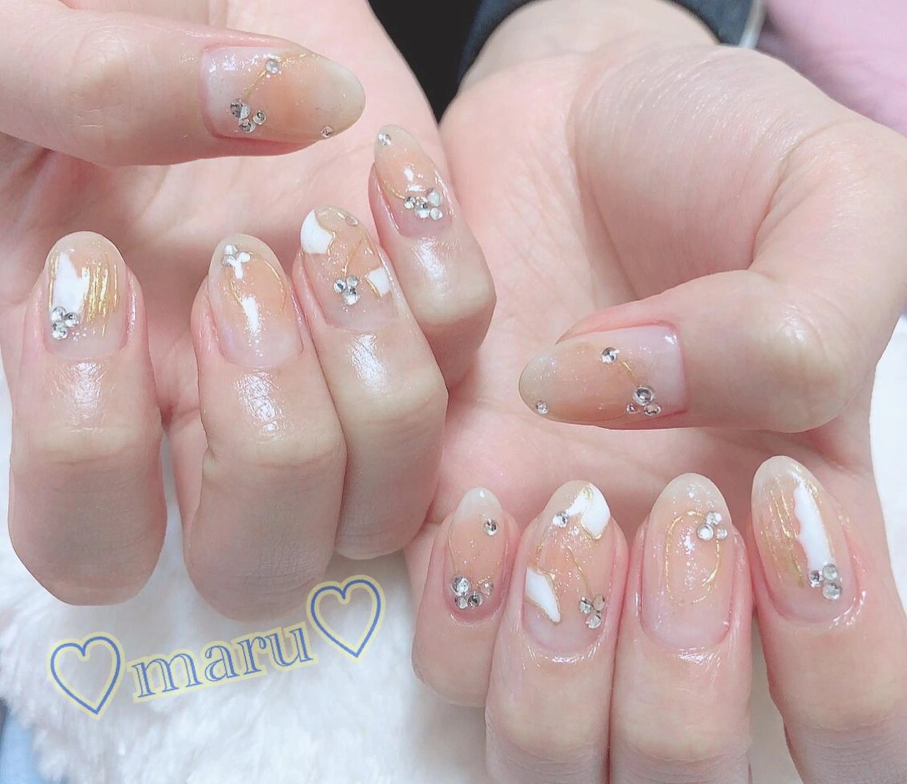 ネイル ハンドネイル フットネイル まるみ ♡のネイルデザイン