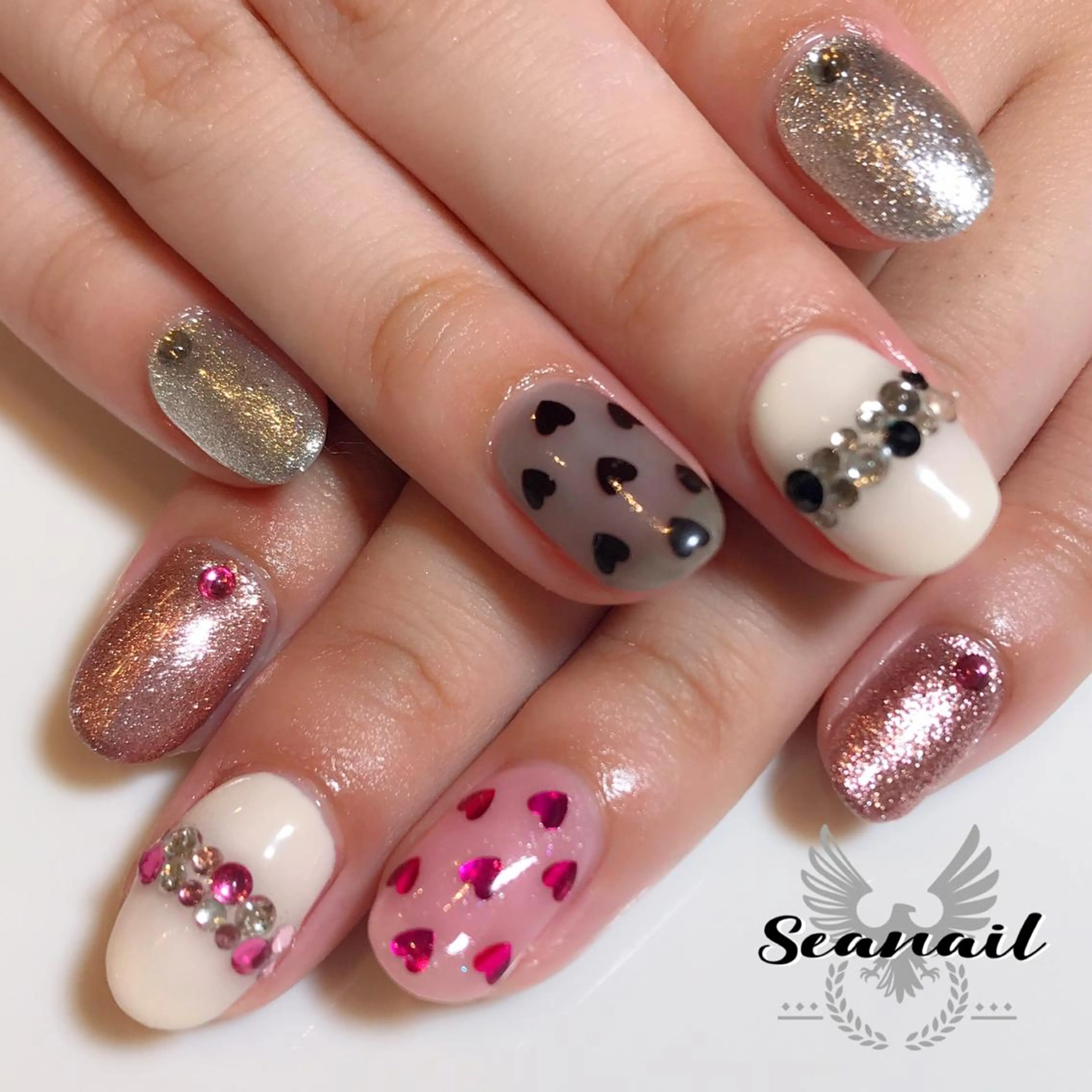 ネイル 小尾 栞のネイルデザイン