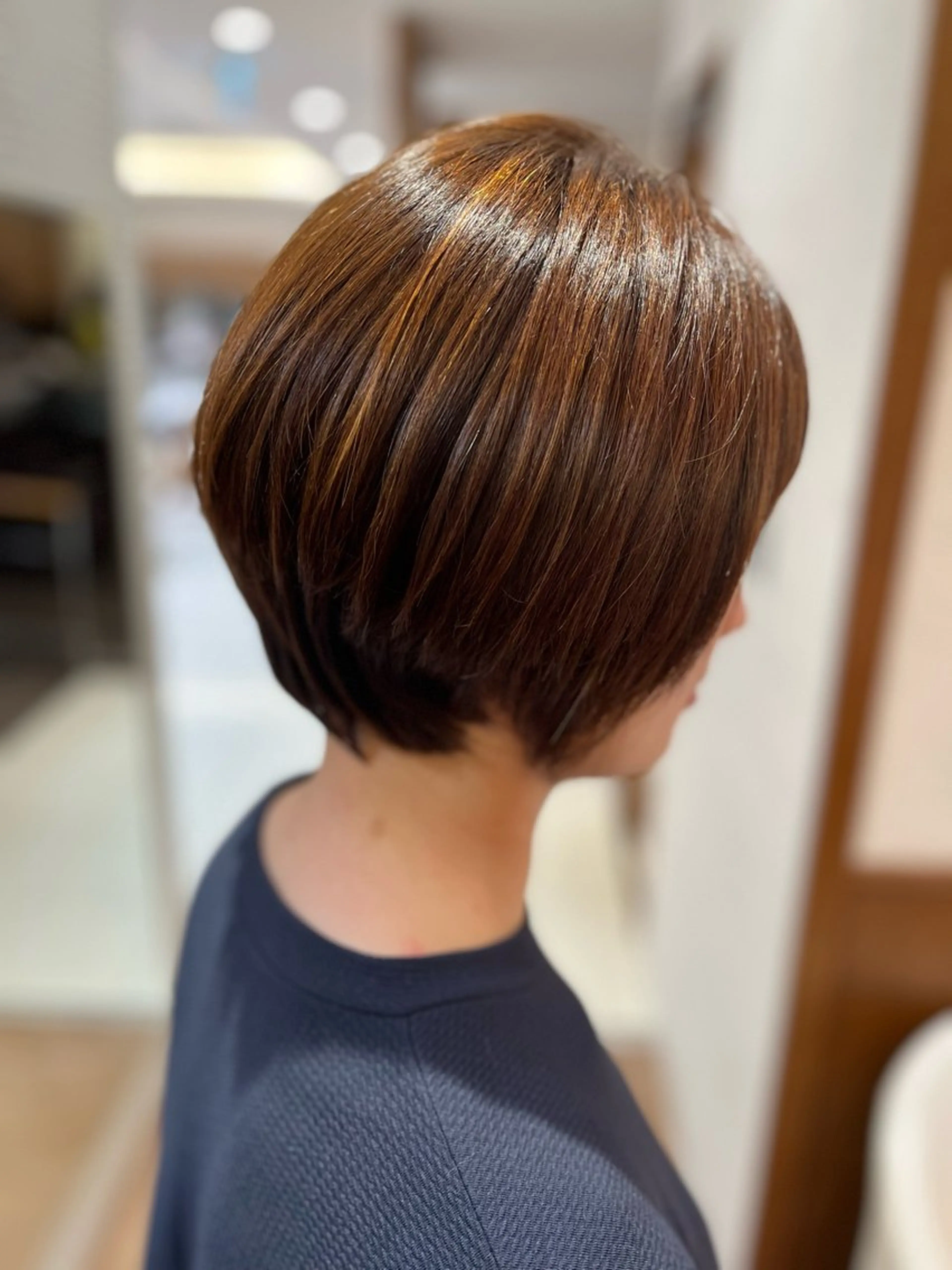 ミディアム カット トリートメント 伊藤 アユミのヘアスタイル