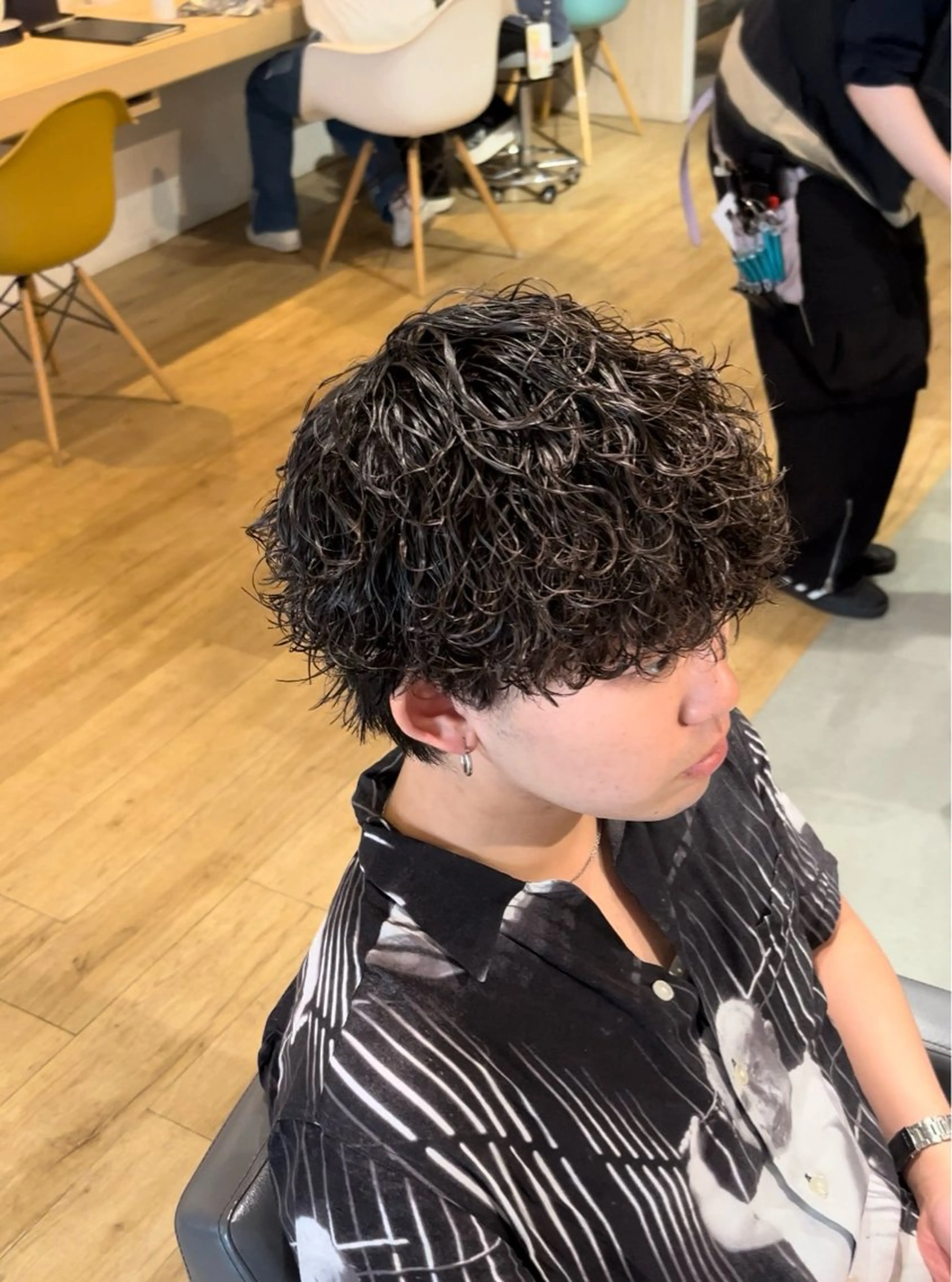 パーマ スパイラルパーマ カット パーマ 川副/シャドウ/ 波巻き/メンズパーマのヘアスタイル