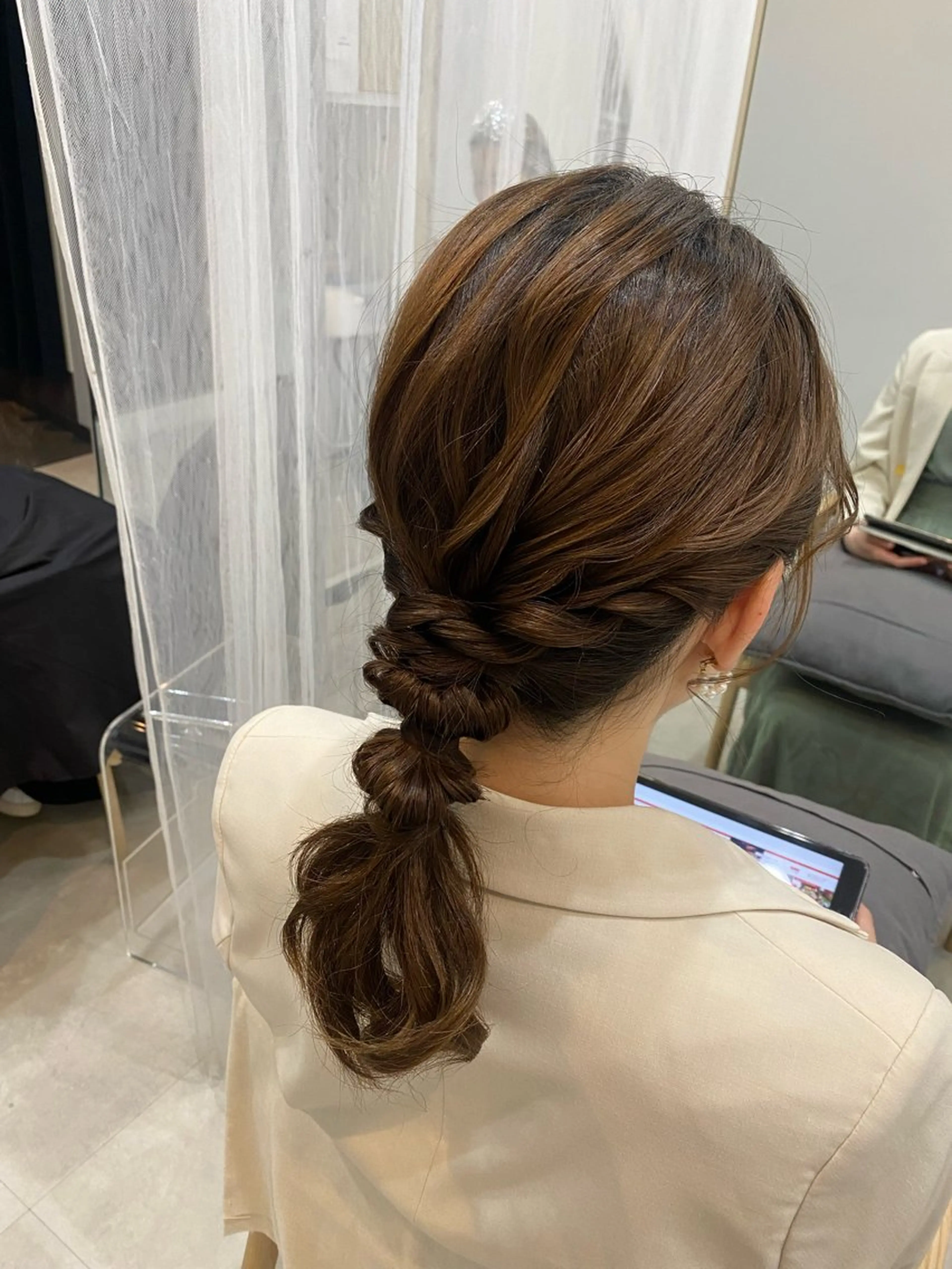 ミディアム ヘアセット 谷川 李奈のヘアスタイル