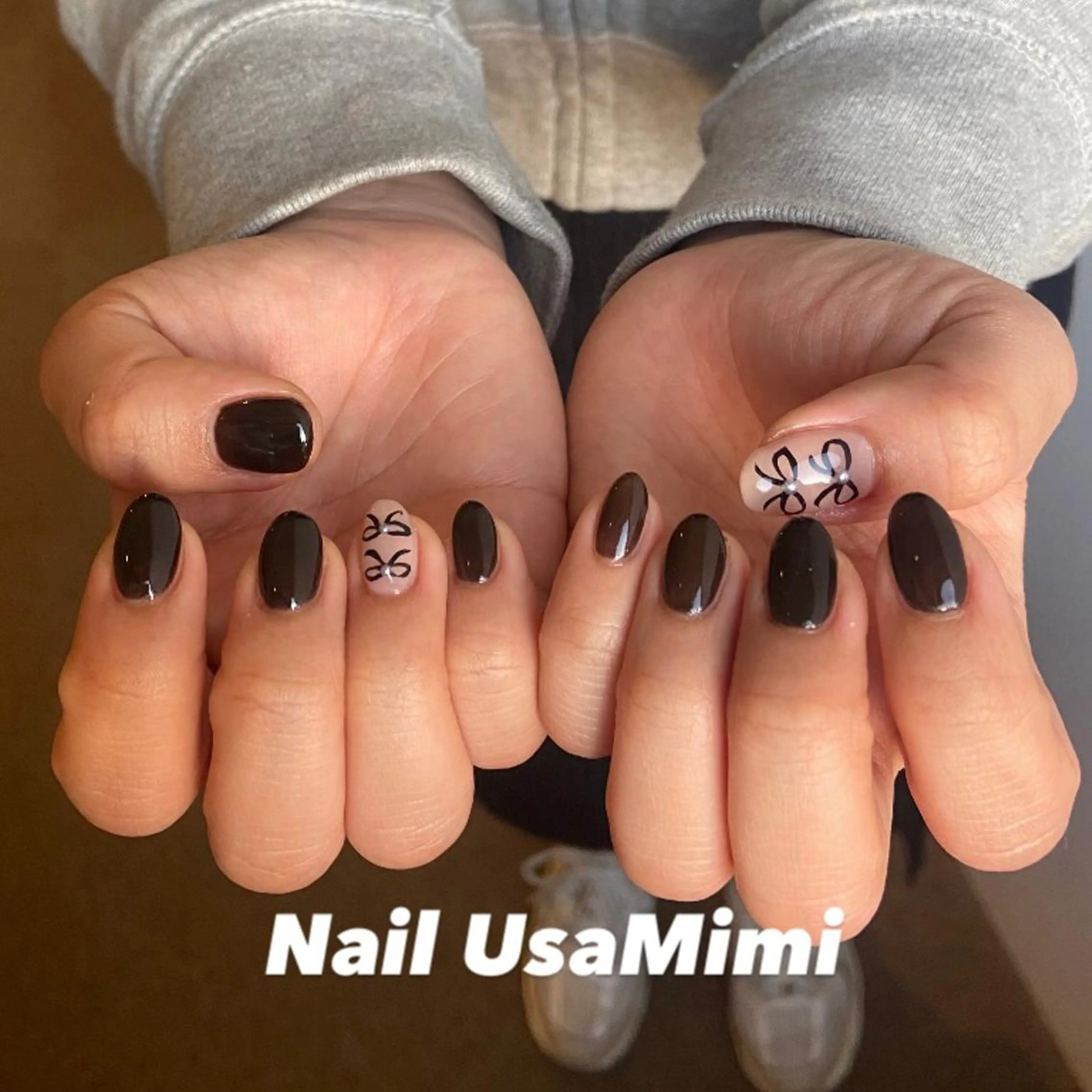 ネイル フットネイル ジェルネイル マグネットネイル 持ち込み ニュアンスネイル 本町ネイルNail UsaMimiのネイルデザイン