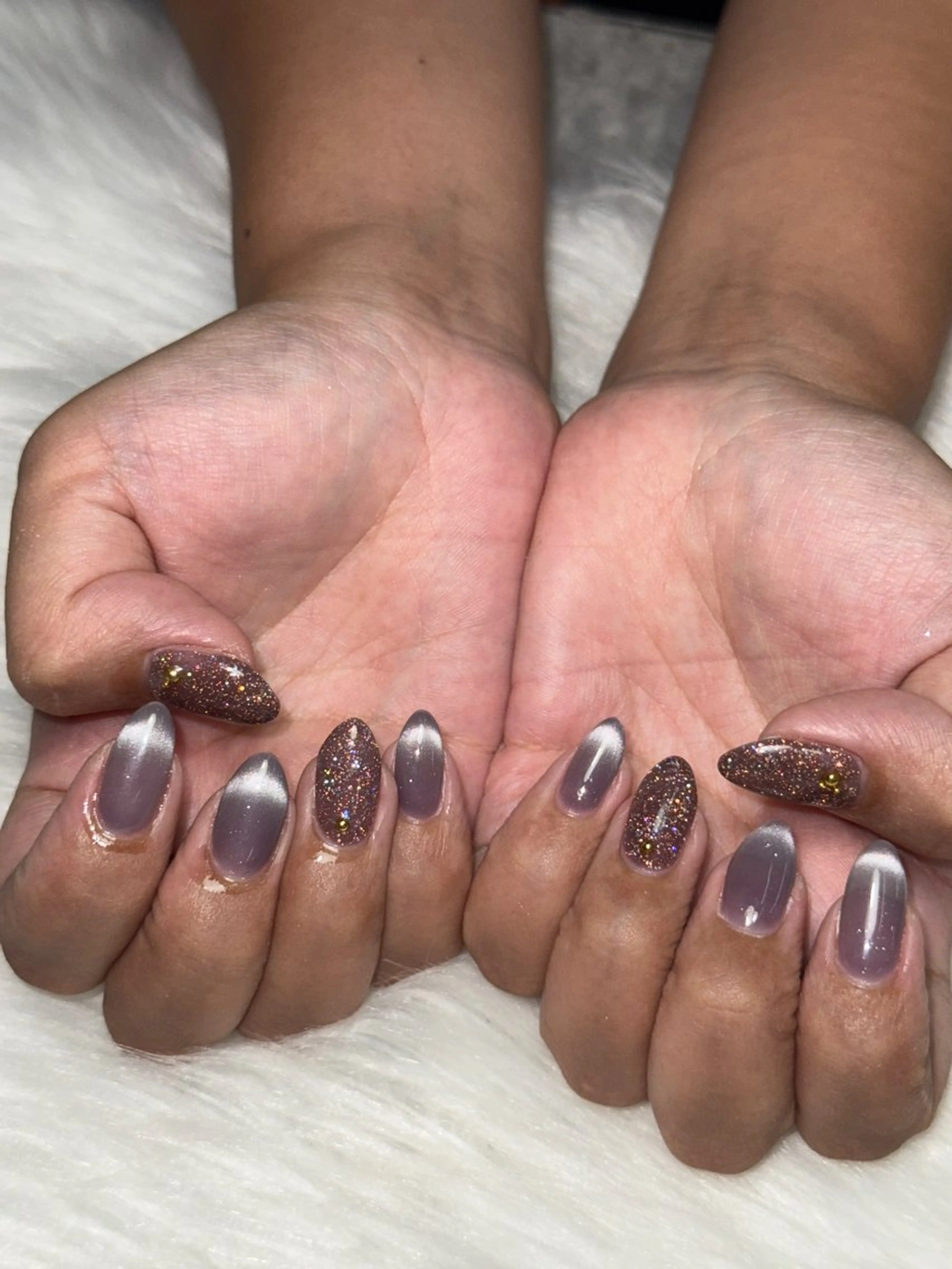 ネイル Momoka 🍑🎀のネイルデザイン