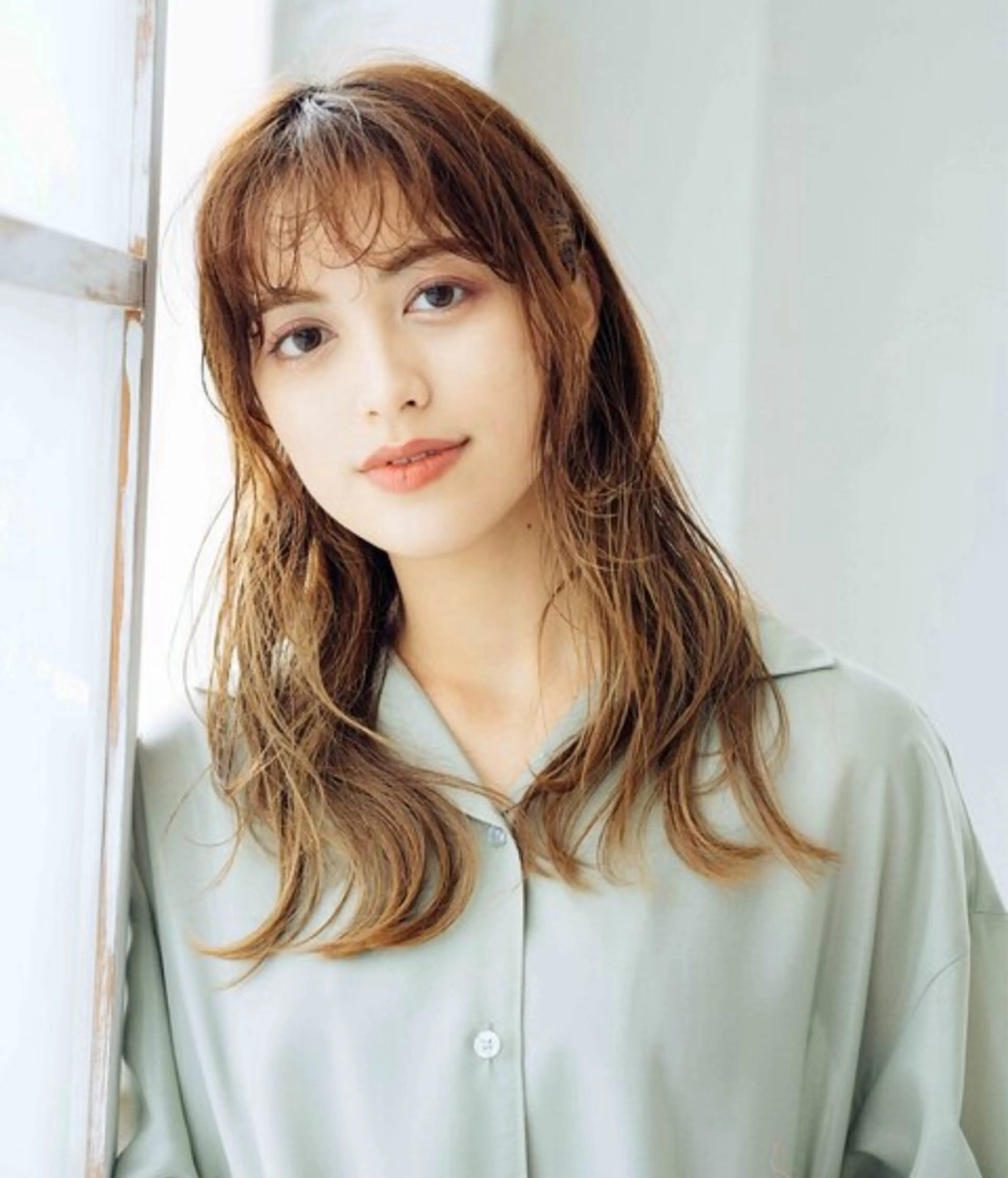 セミロング カラー 透明感カラー/ くびれヘア/ユウユのヘアスタイル