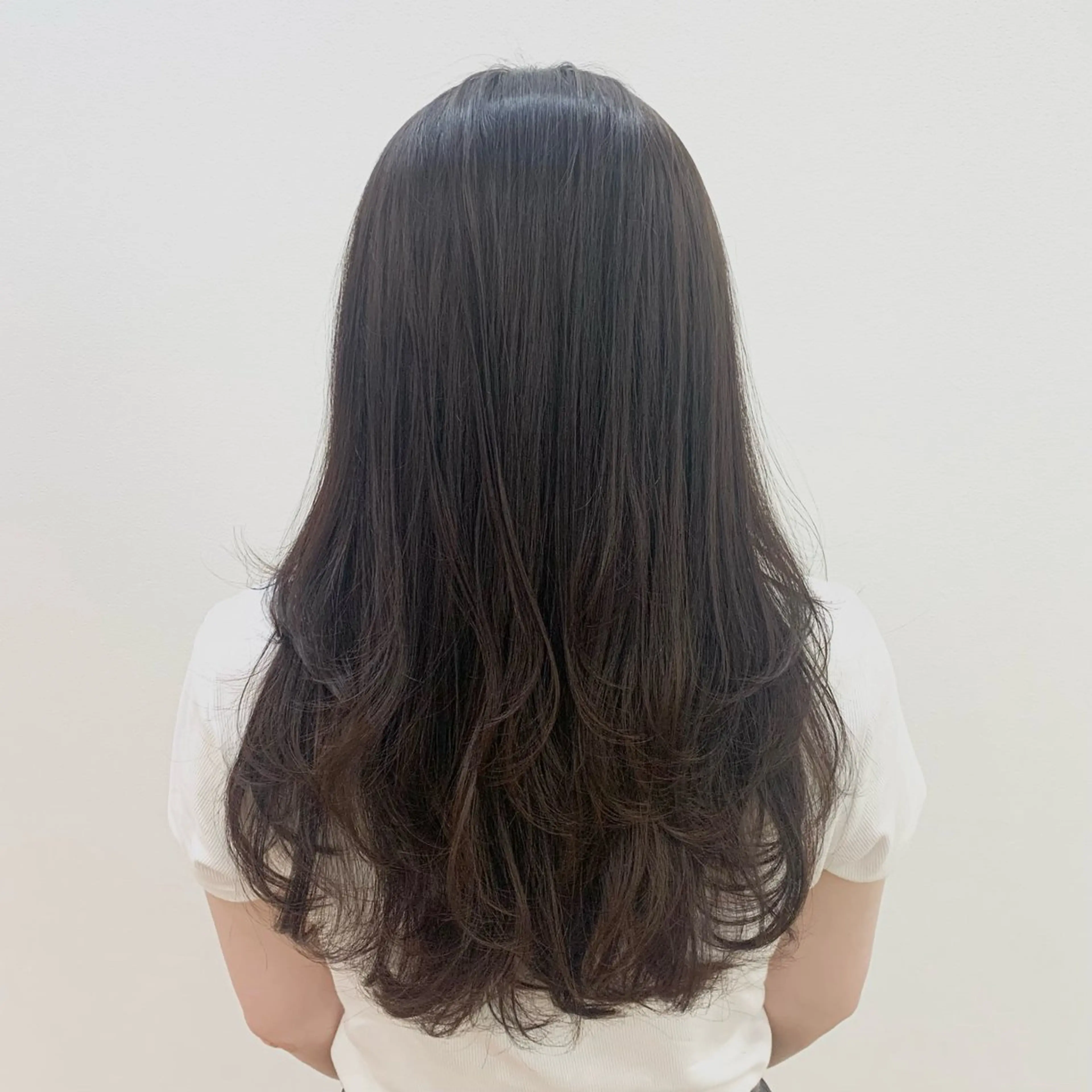 ロング カラー ヘアアレンジ キヨミ 韓国レイヤーカットのヘアスタイル