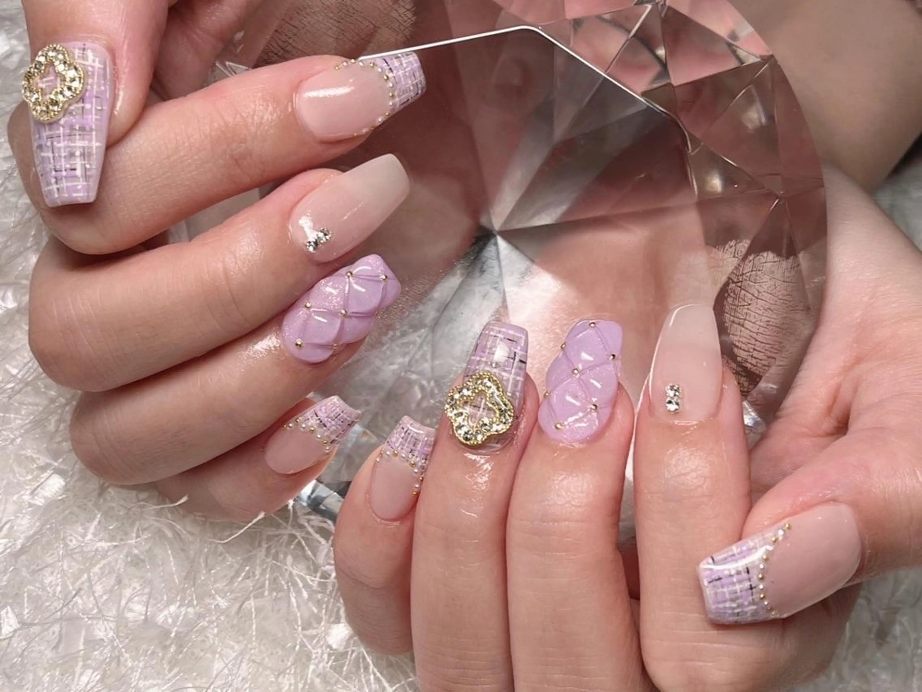 ネイル オーロラネイル 長さ出し フレンチネイル ジェルネイル グラデーション ハンドネイル Nail&eye Belire 新宿のネイルデザイン