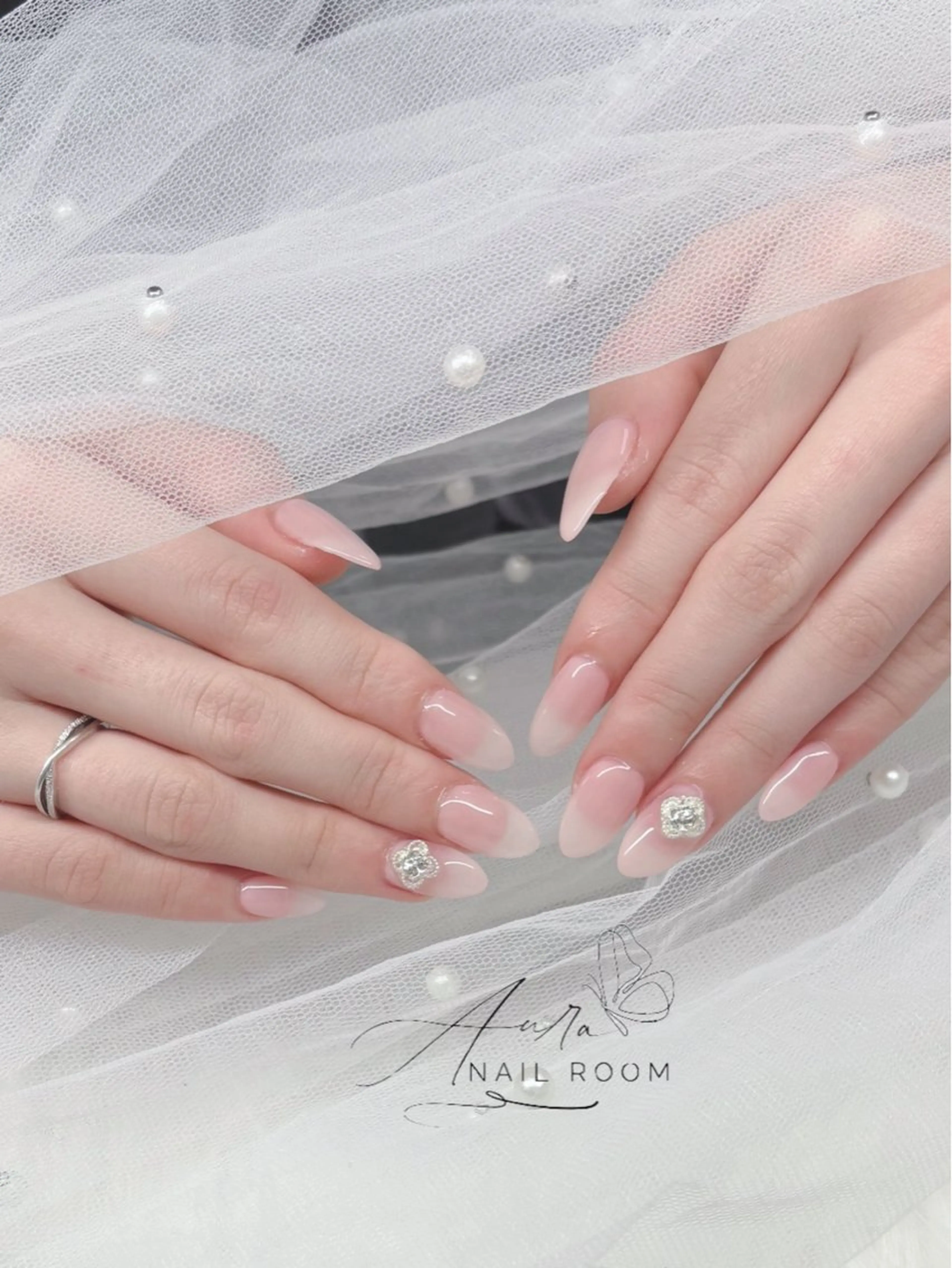 ネイル ワンカラーネイル Aura nail room所属・Aura Nail Roomのネイルデザイン